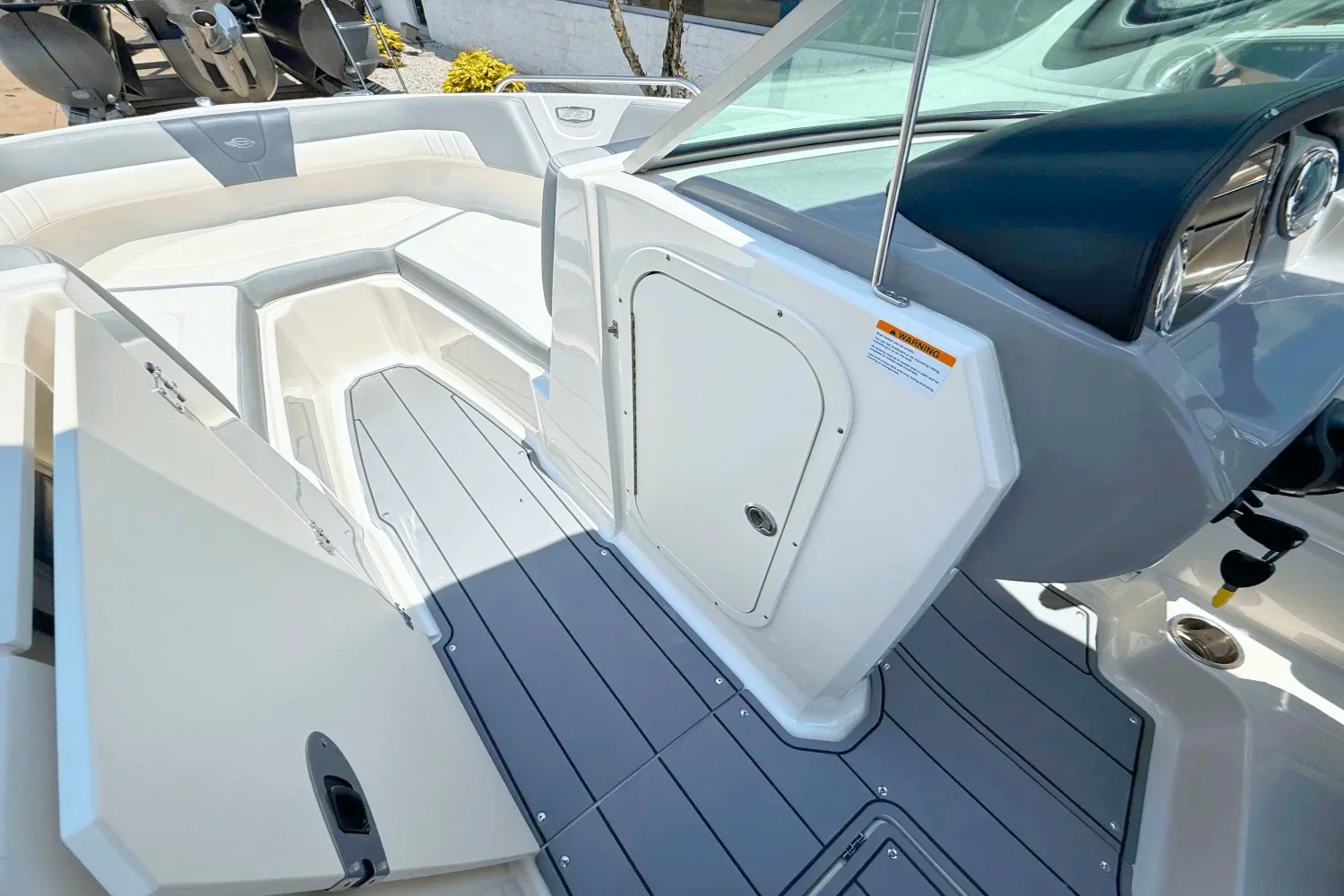 2021 Chaparral 230 SSI Image Thumbnail #25