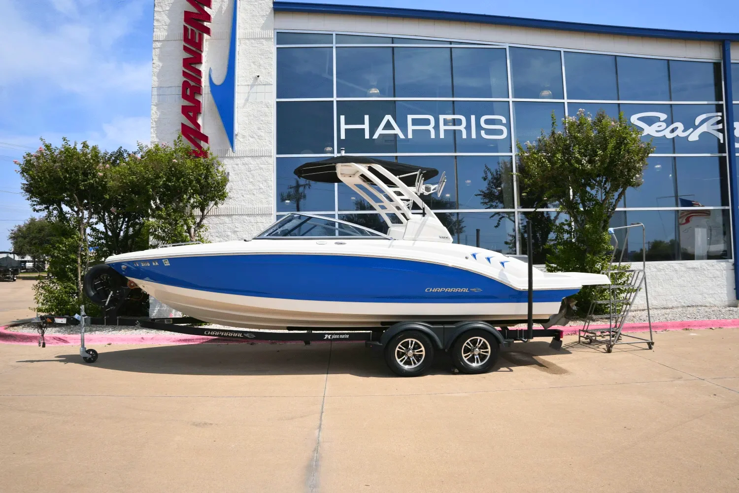 2021 Chaparral 230 SSI Image Thumbnail #0