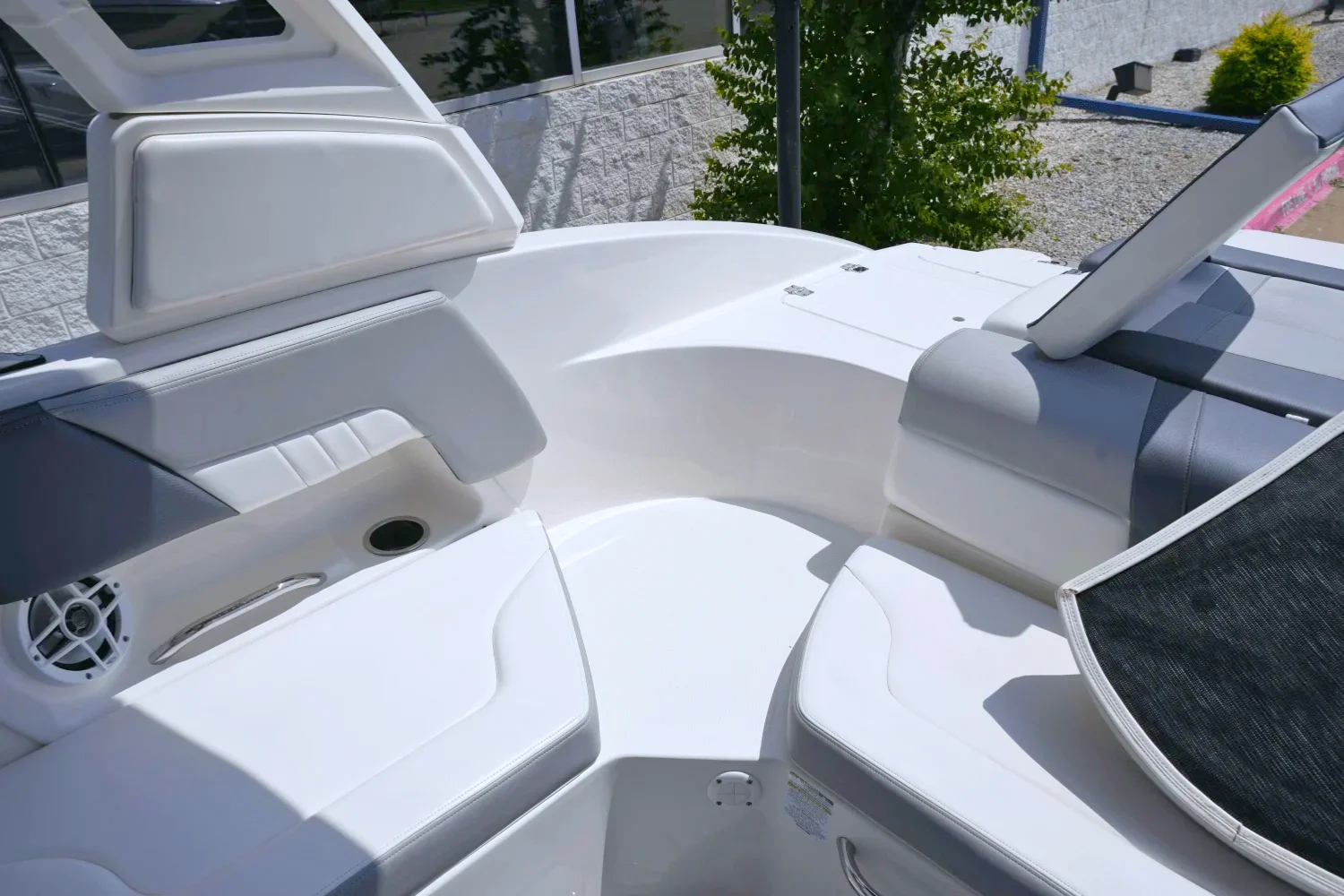 2021 Chaparral 230 SSI Image Thumbnail #12