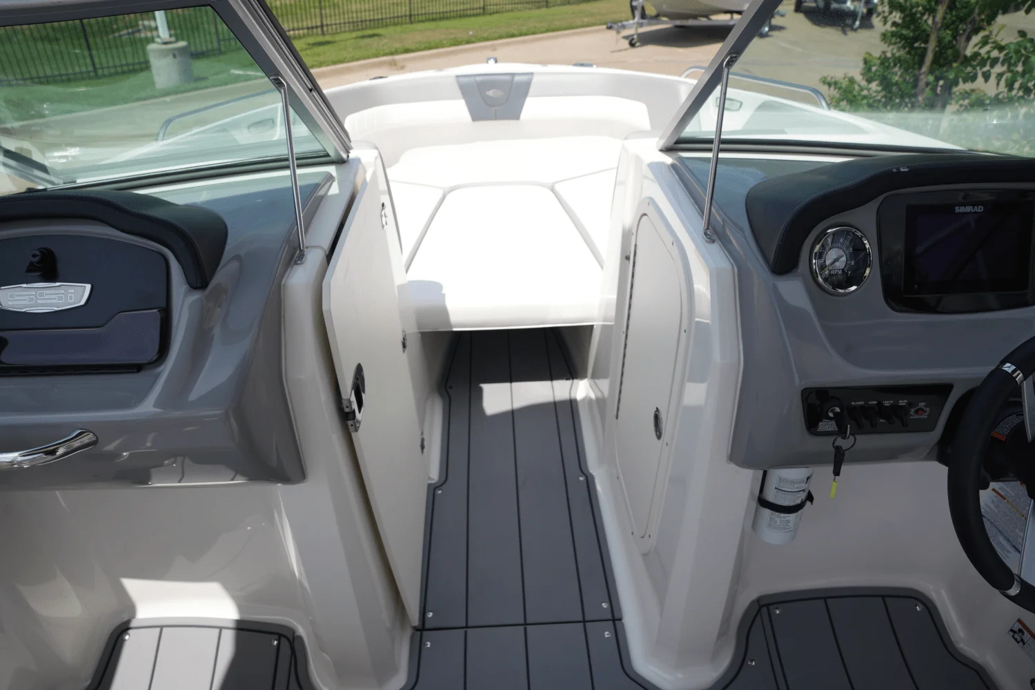 2021 Chaparral 230 SSI Image Thumbnail #28