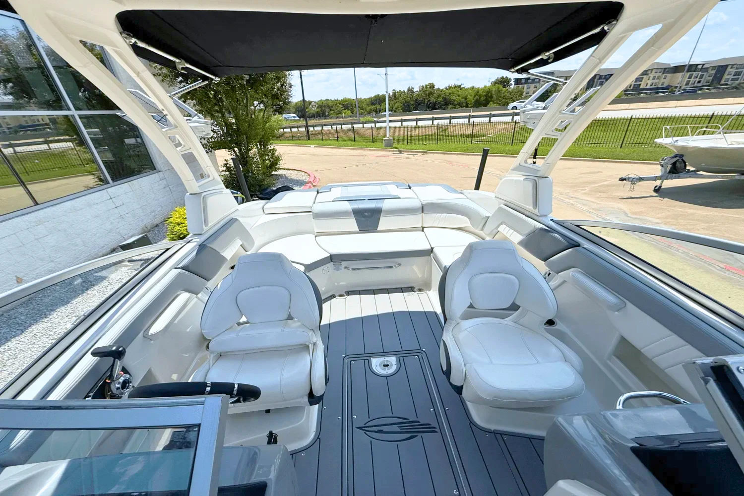 2021 Chaparral 230 SSI Image Thumbnail #16