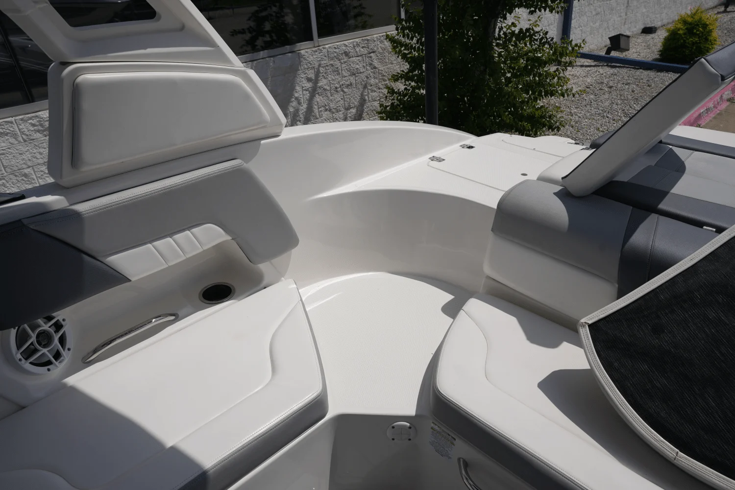 2021 Chaparral 230 SSI Image Thumbnail #12