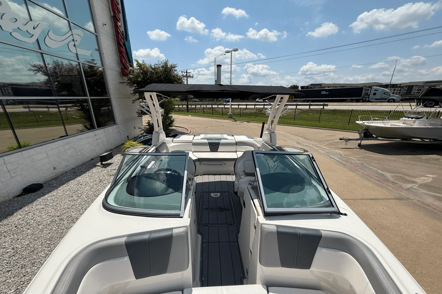 2021 Chaparral 230 SSI Image Thumbnail #33