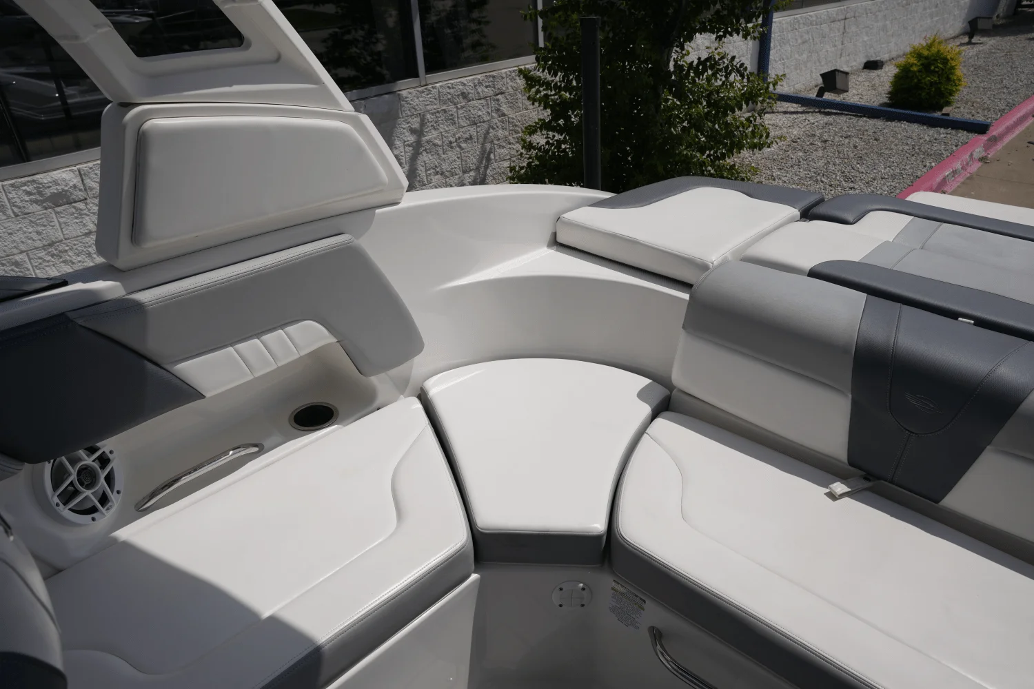 2021 Chaparral 230 SSI Image Thumbnail #11