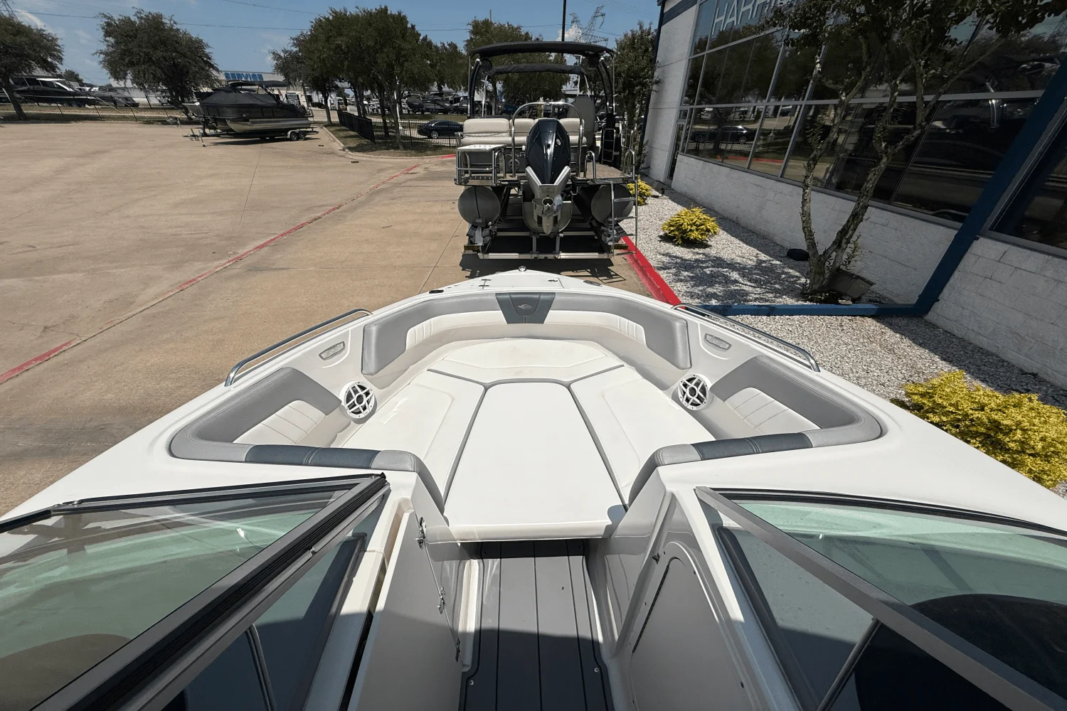 2021 Chaparral 230 SSI Image Thumbnail #32