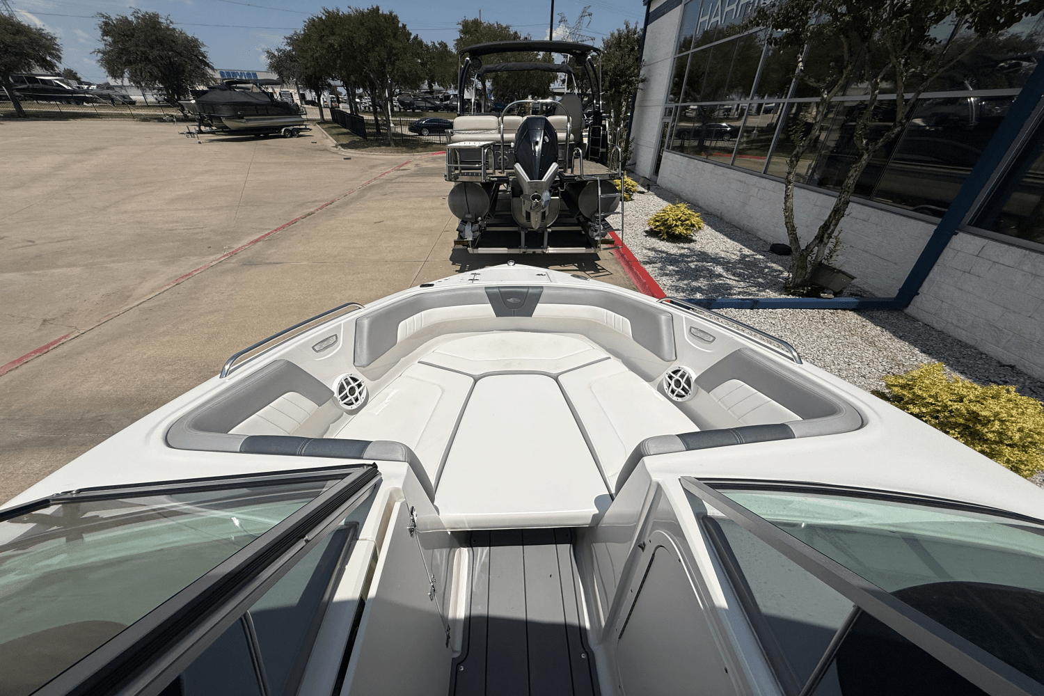 2021 Chaparral 230 SSI Image Thumbnail #24