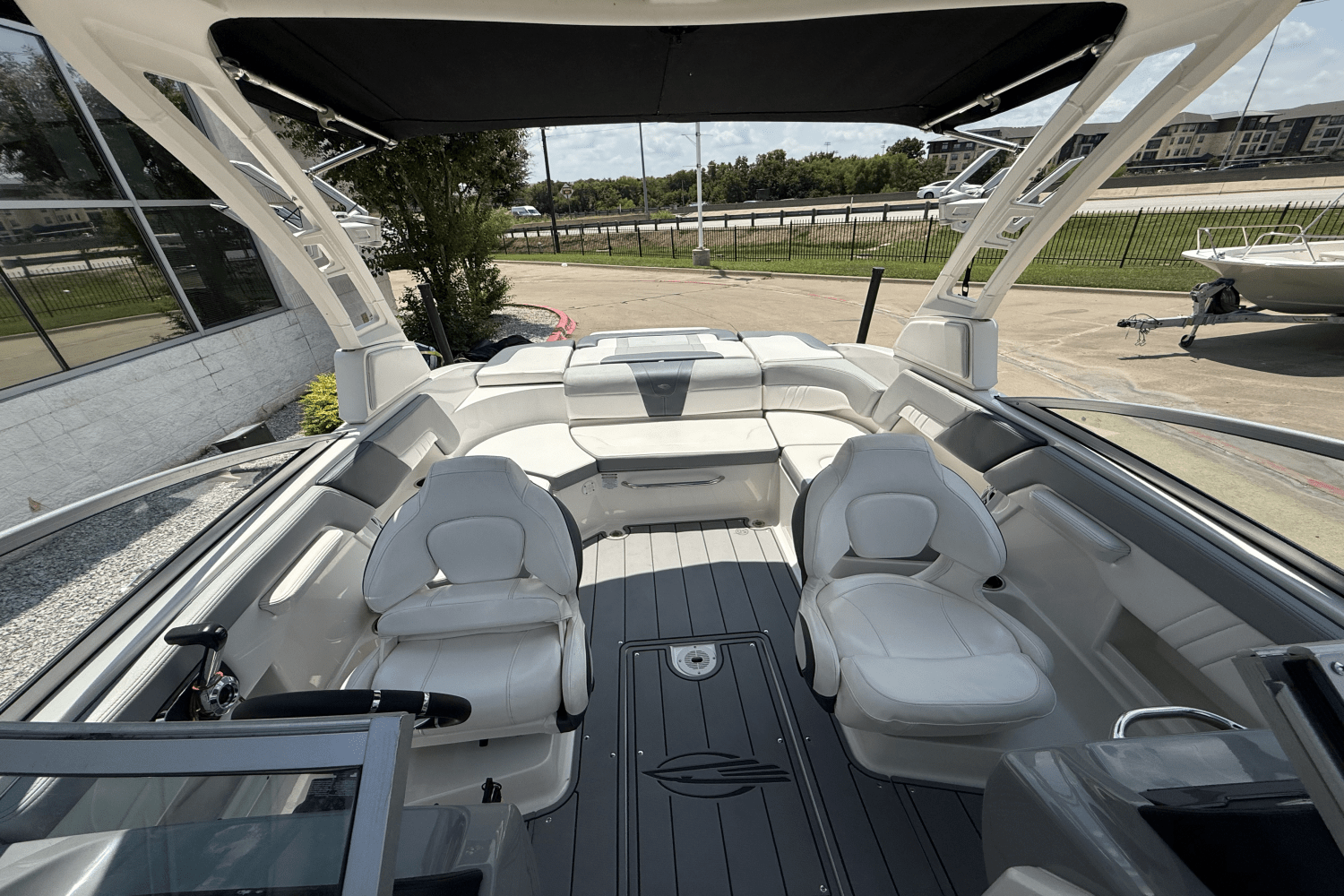 2021 Chaparral 230 SSI Image Thumbnail #13