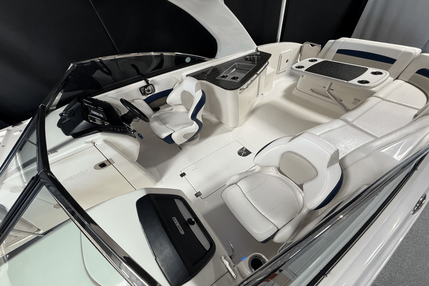 2011 Chaparral SUNESTA Image Thumbnail #14