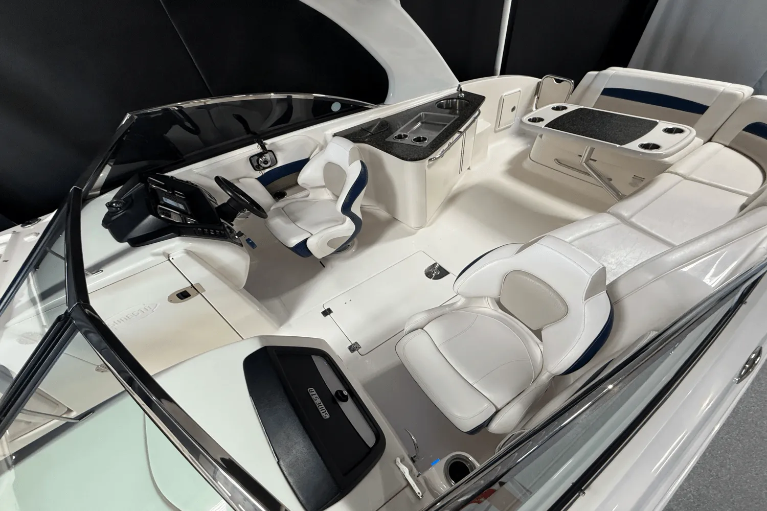 2011 Chaparral SUNESTA Image Thumbnail #14