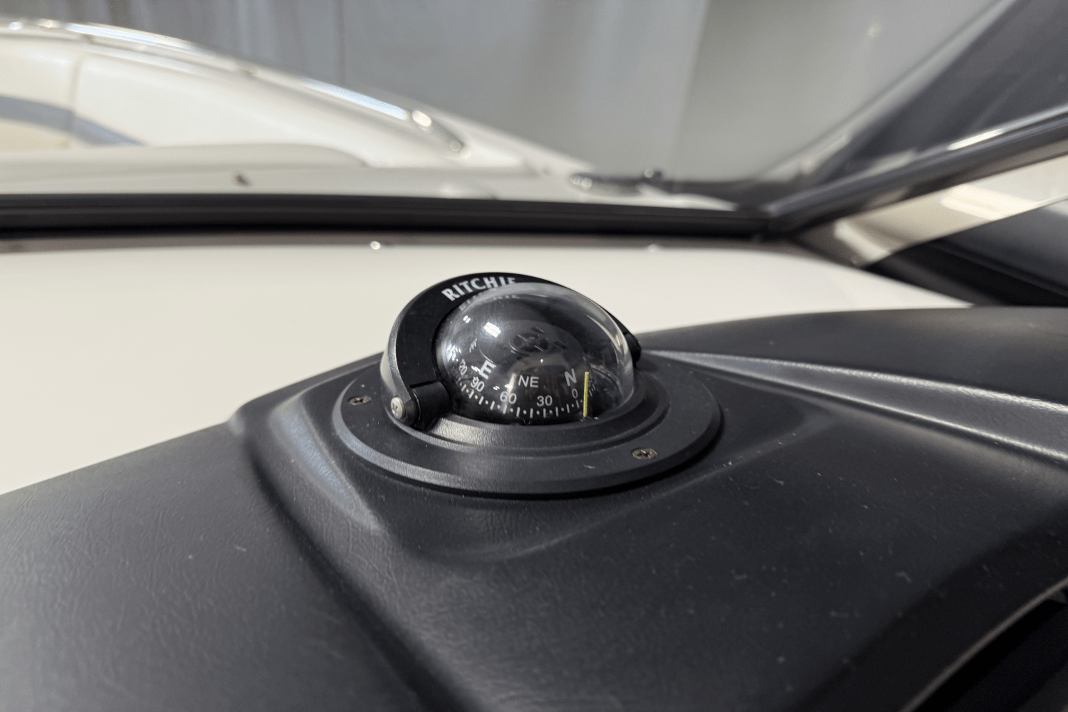 2011 Chaparral SUNESTA Image Thumbnail #79