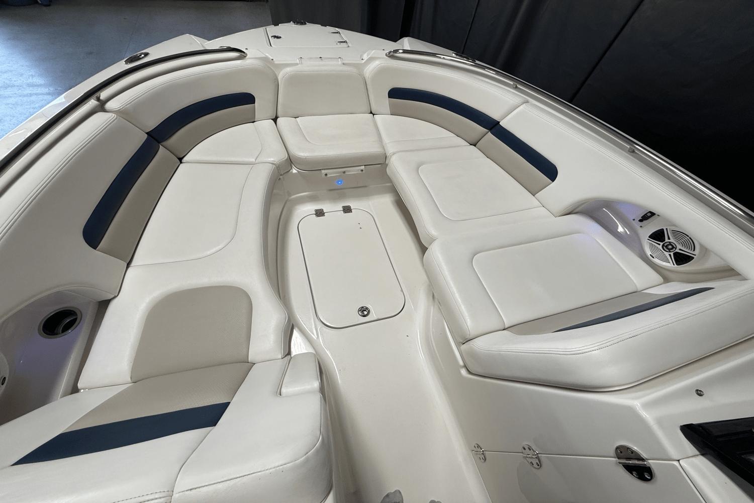 2011 Chaparral SUNESTA Image Thumbnail #86