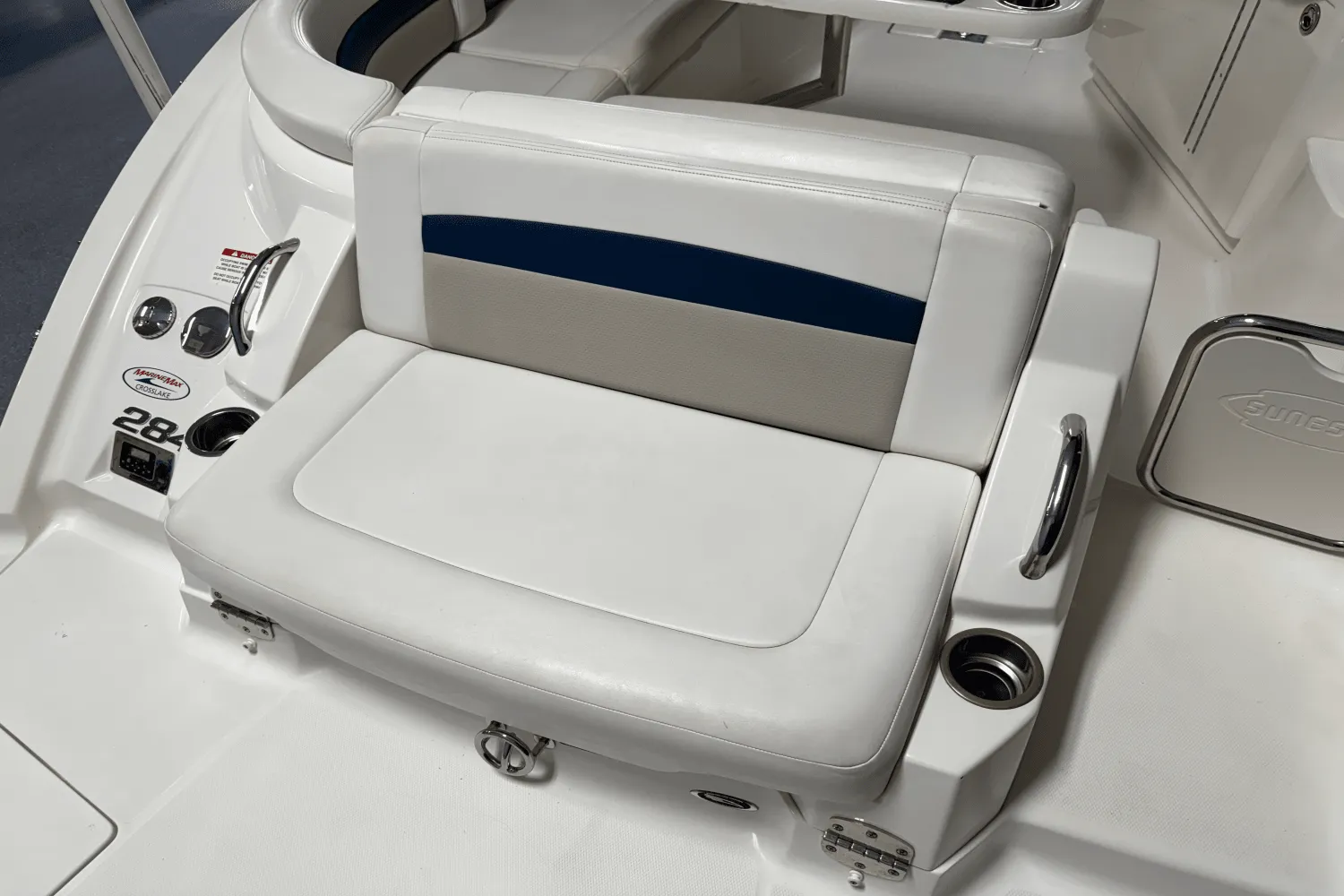 2011 Chaparral SUNESTA Image Thumbnail #26