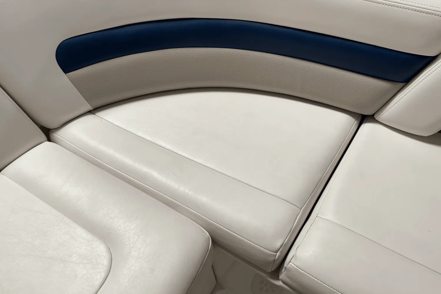 2011 Chaparral SUNESTA Image Thumbnail #46