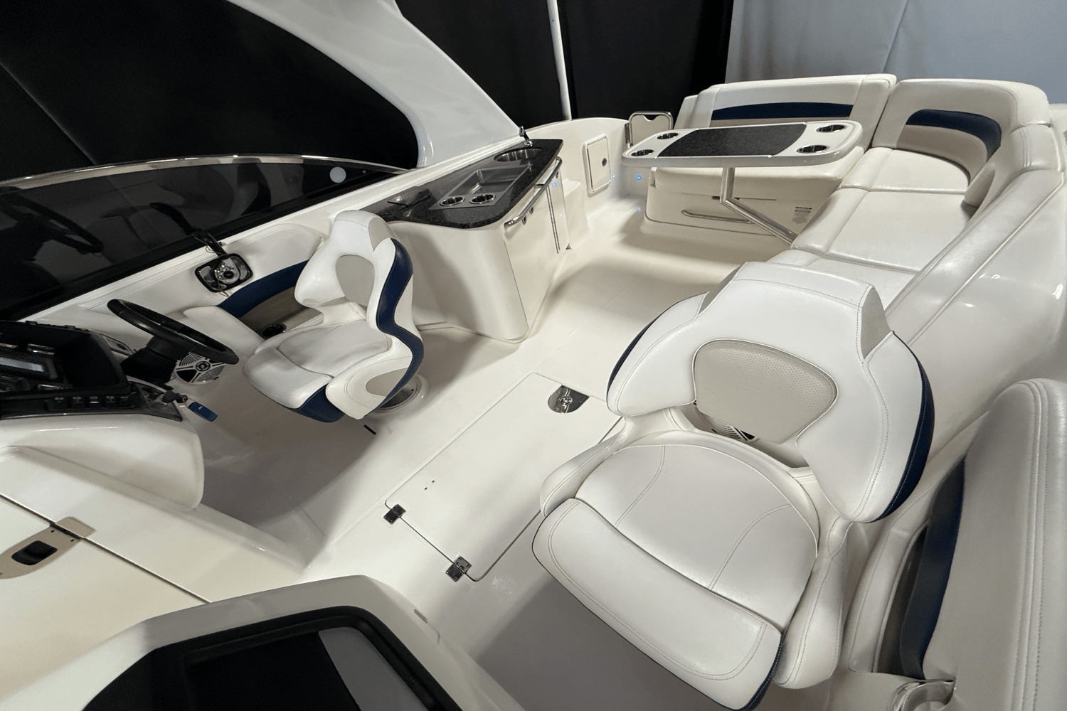 2011 Chaparral SUNESTA Image Thumbnail #11