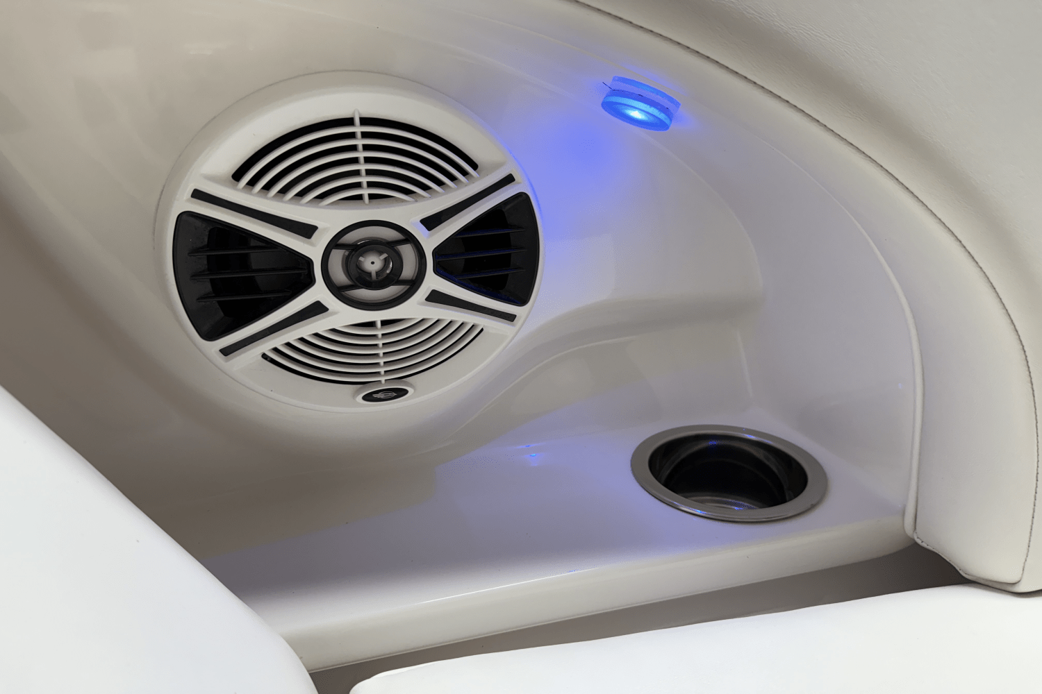 2011 Chaparral SUNESTA Image Thumbnail #98