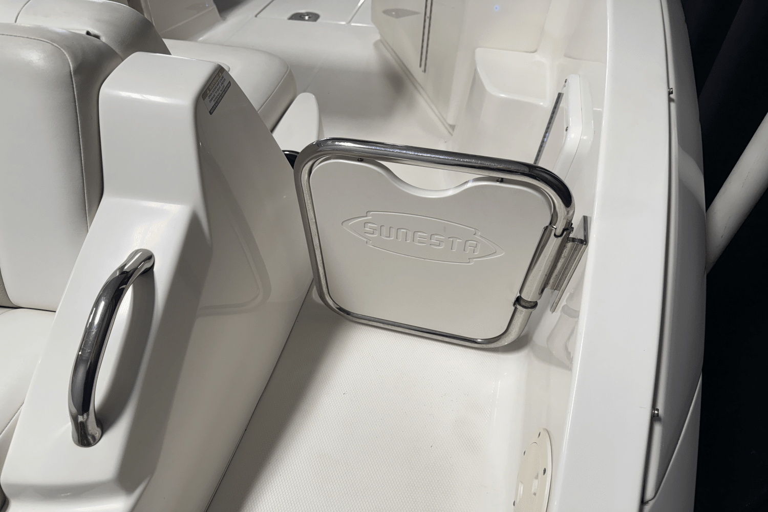 2011 Chaparral SUNESTA Image Thumbnail #29