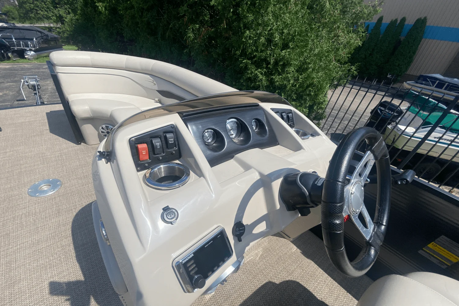 2018 Bennington 22 SSRCXDI Image Thumbnail #10