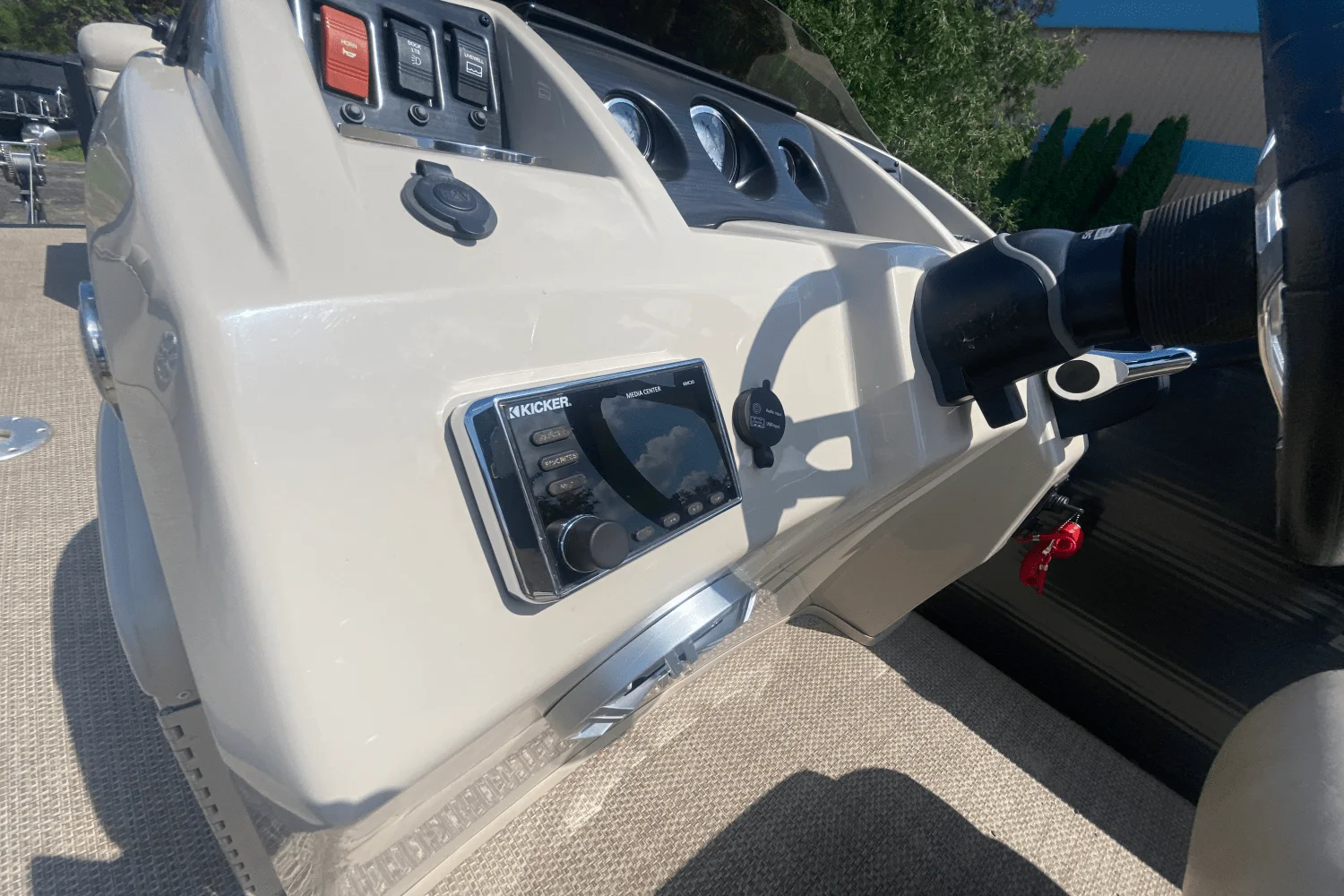 2018 Bennington 22 SSRCXDI Image Thumbnail #11