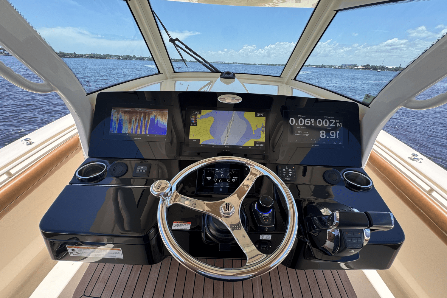 2021 Scout 355 LXF Image Thumbnail #22