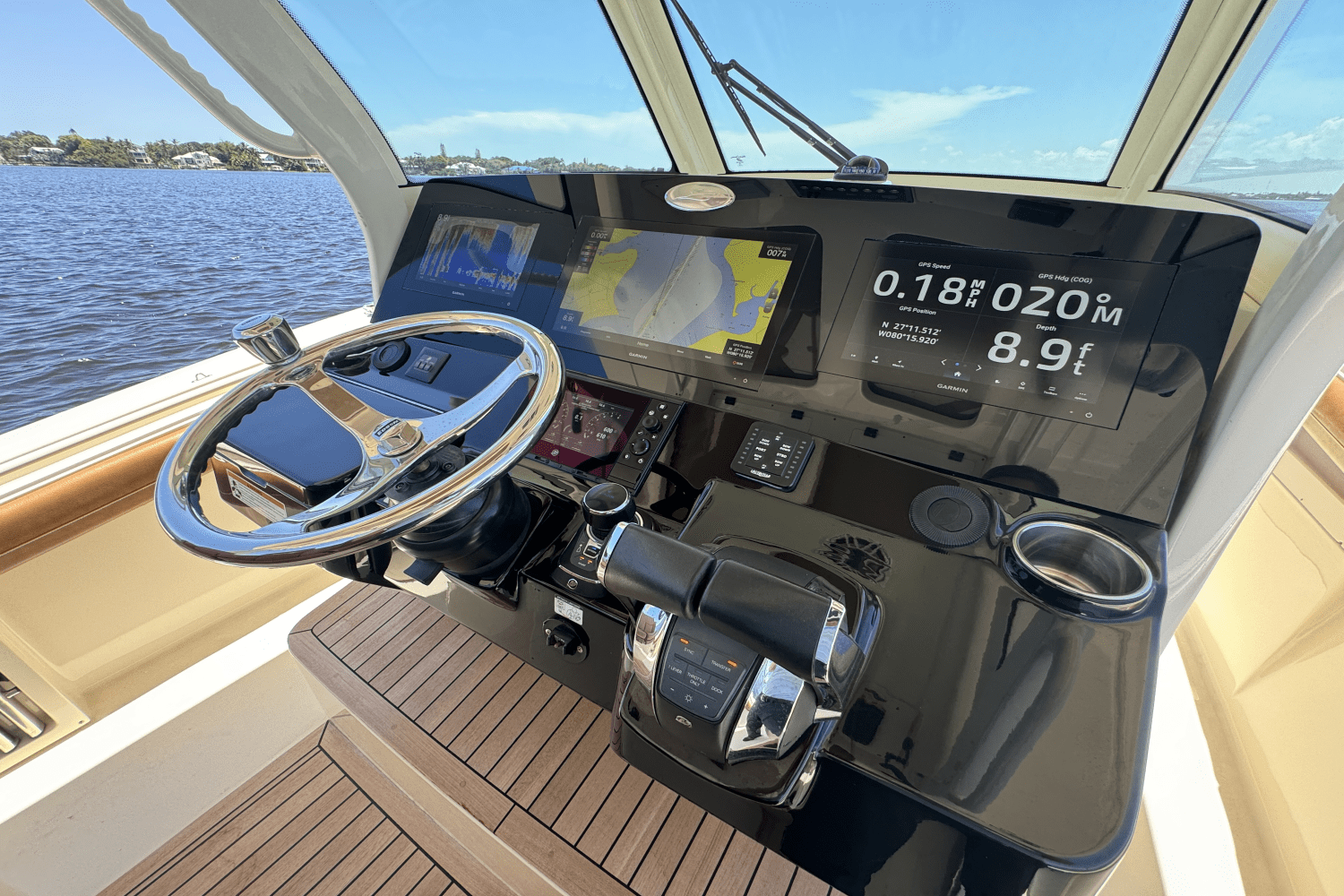2021 Scout 355 LXF Image Thumbnail #26