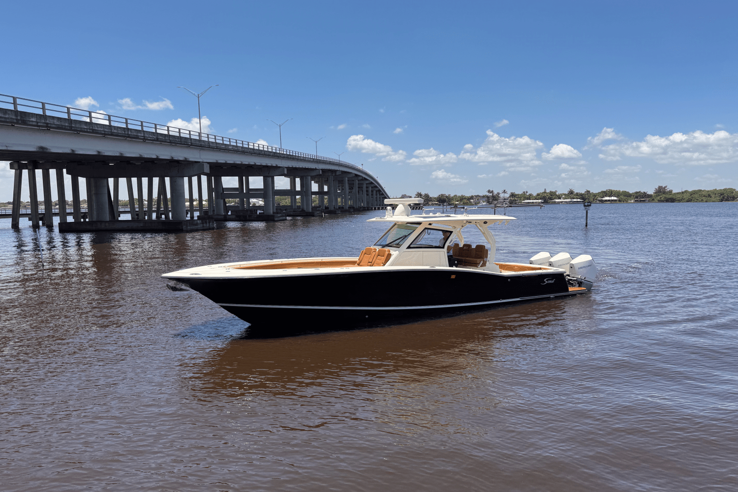 2021 Scout 355 LXF Image Thumbnail #3