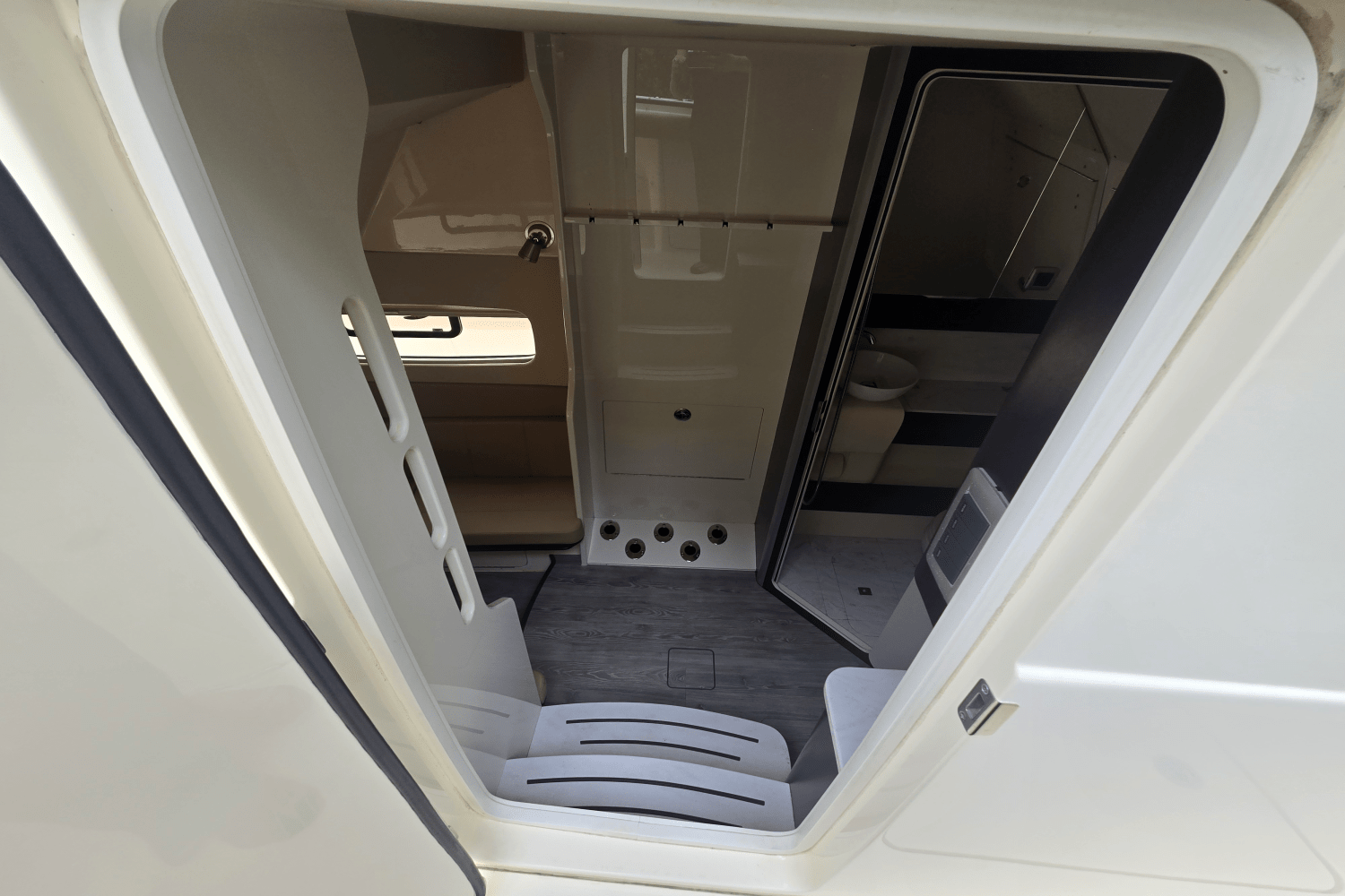 2020 Scout 380 LXF Image Thumbnail #42