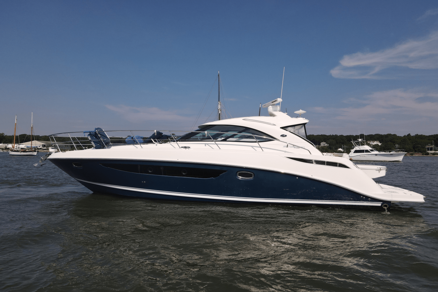 2014 Sea Ray 410 SUNDANCER Image Thumbnail #8