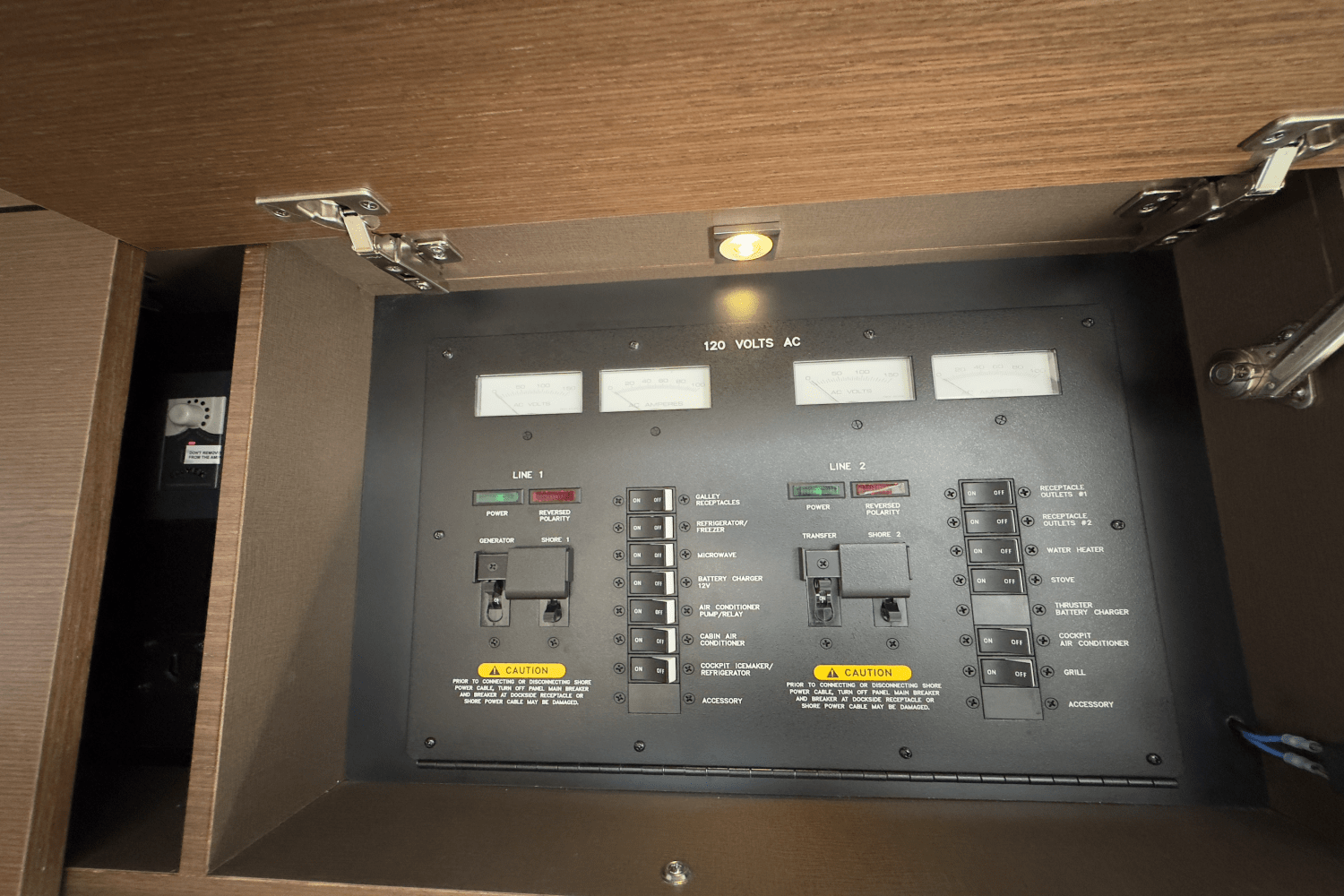 2014 Sea Ray 410 SUNDANCER Image Thumbnail #65