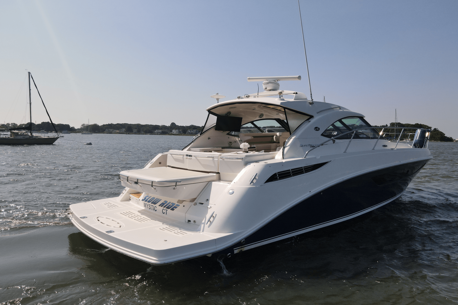 2014 Sea Ray 410 SUNDANCER Image Thumbnail #12