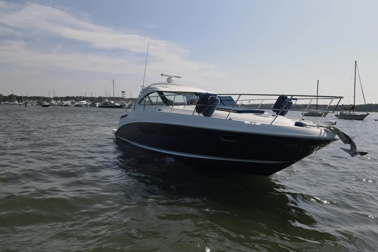 2014 Sea Ray 410 SUNDANCER Image Thumbnail #11