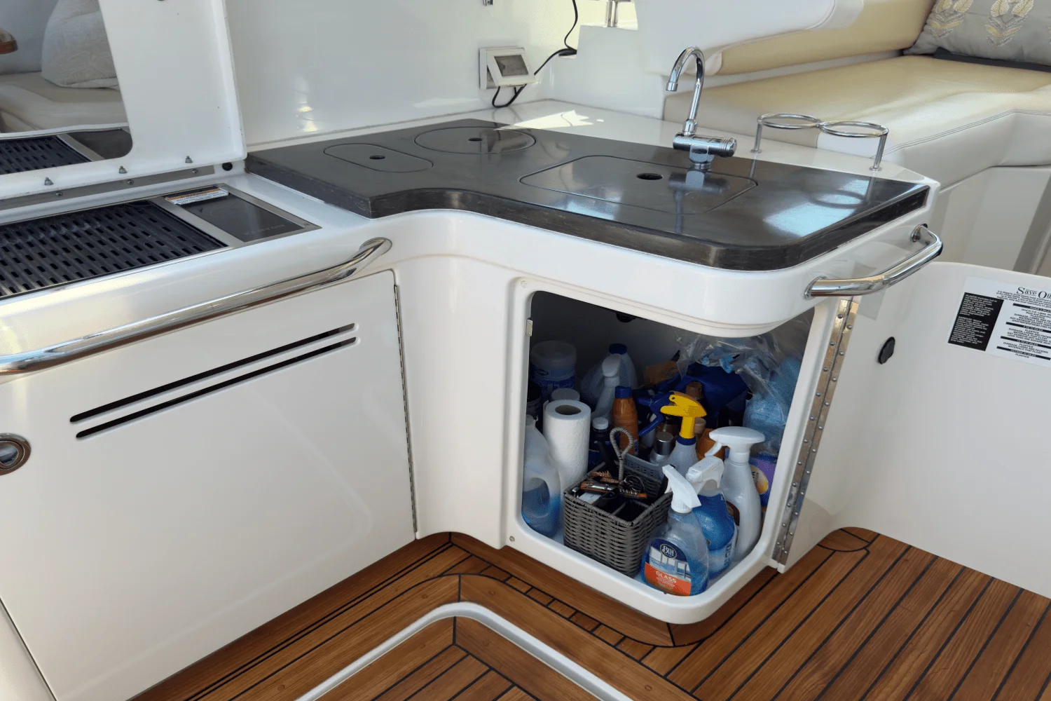 2014 Sea Ray 410 SUNDANCER Image Thumbnail #45