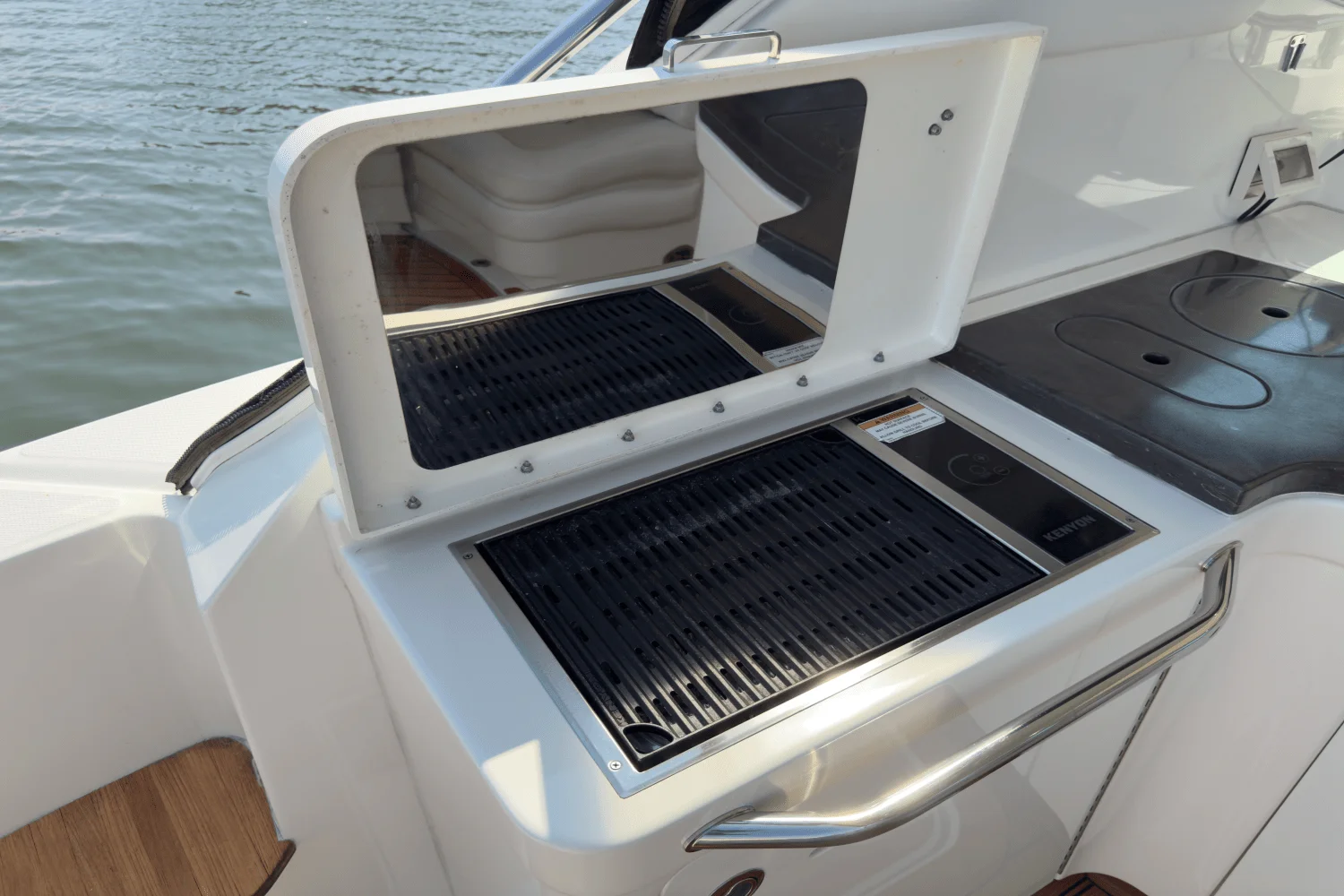 2014 Sea Ray 410 SUNDANCER Image Thumbnail #42