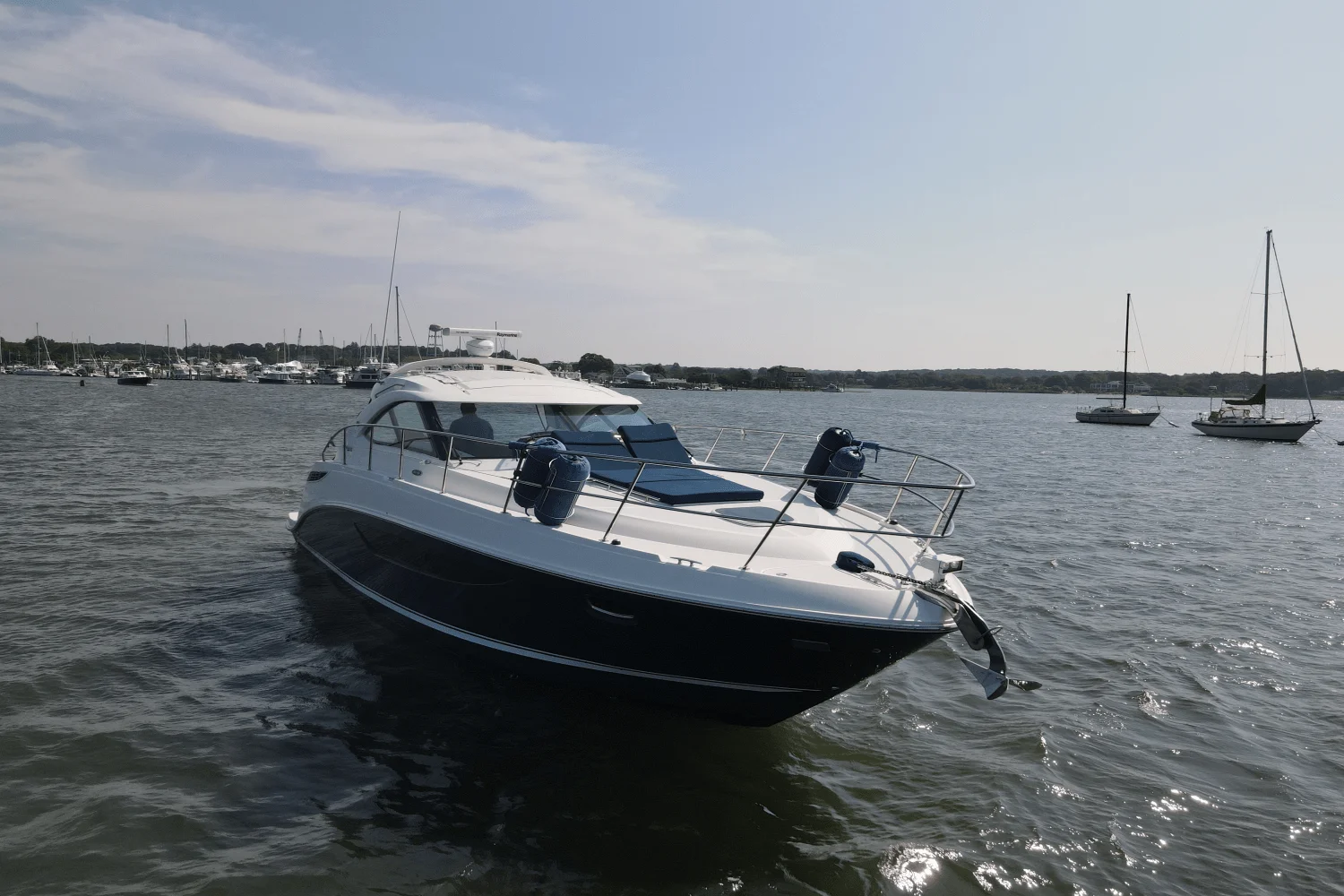 2014 Sea Ray 410 SUNDANCER Image Thumbnail #4