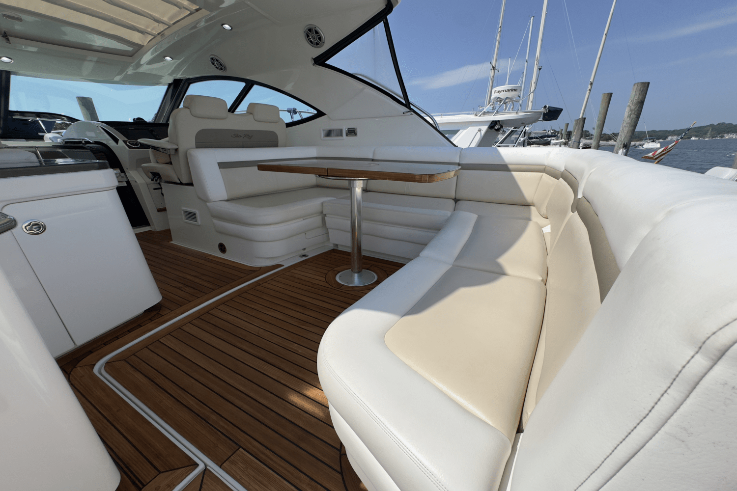 2014 Sea Ray 410 SUNDANCER Image Thumbnail #54