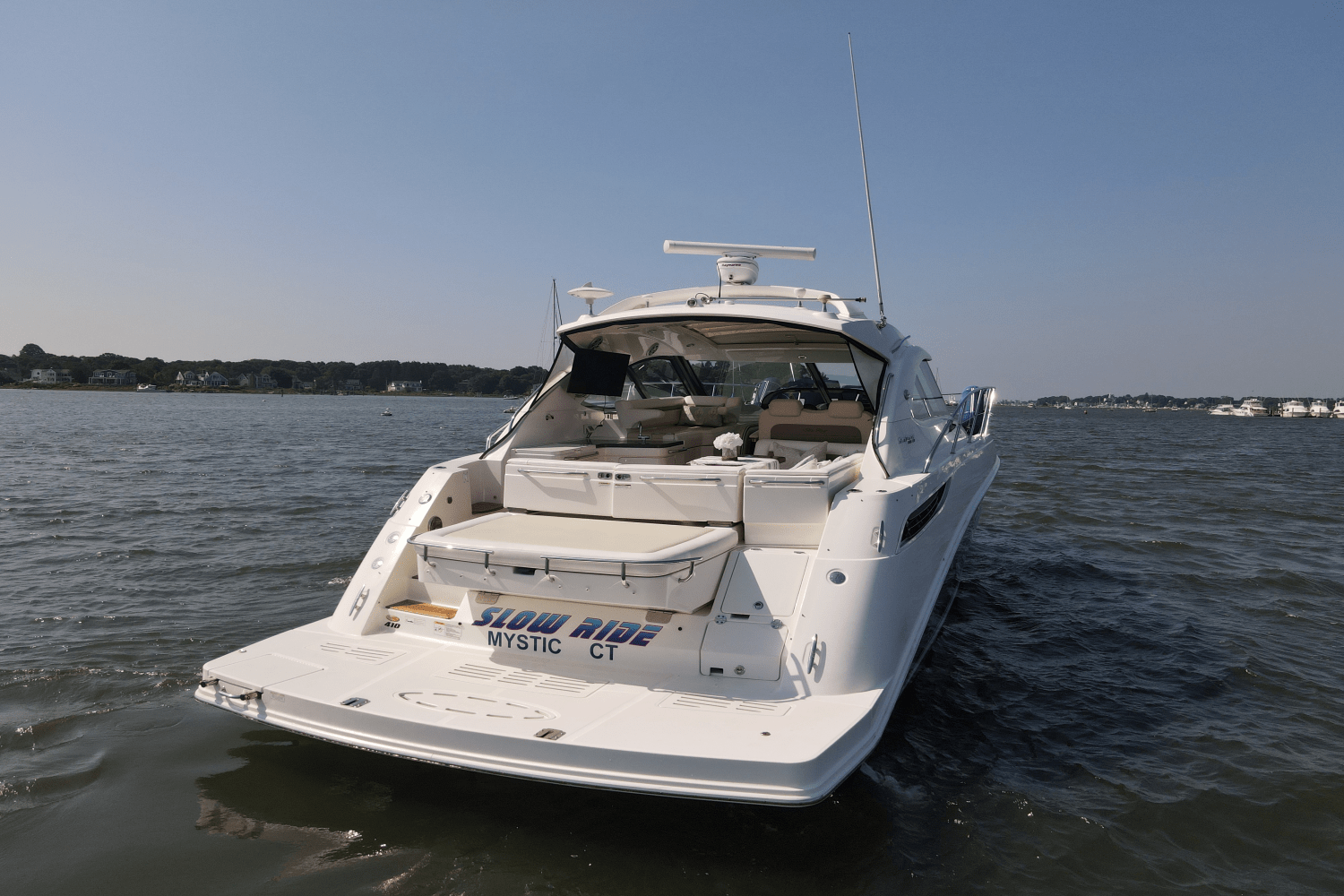 2014 Sea Ray 410 SUNDANCER Image Thumbnail #4