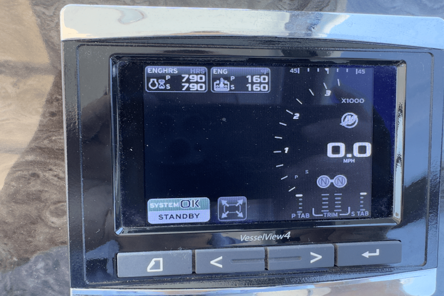 2014 Sea Ray 410 SUNDANCER Image Thumbnail #31
