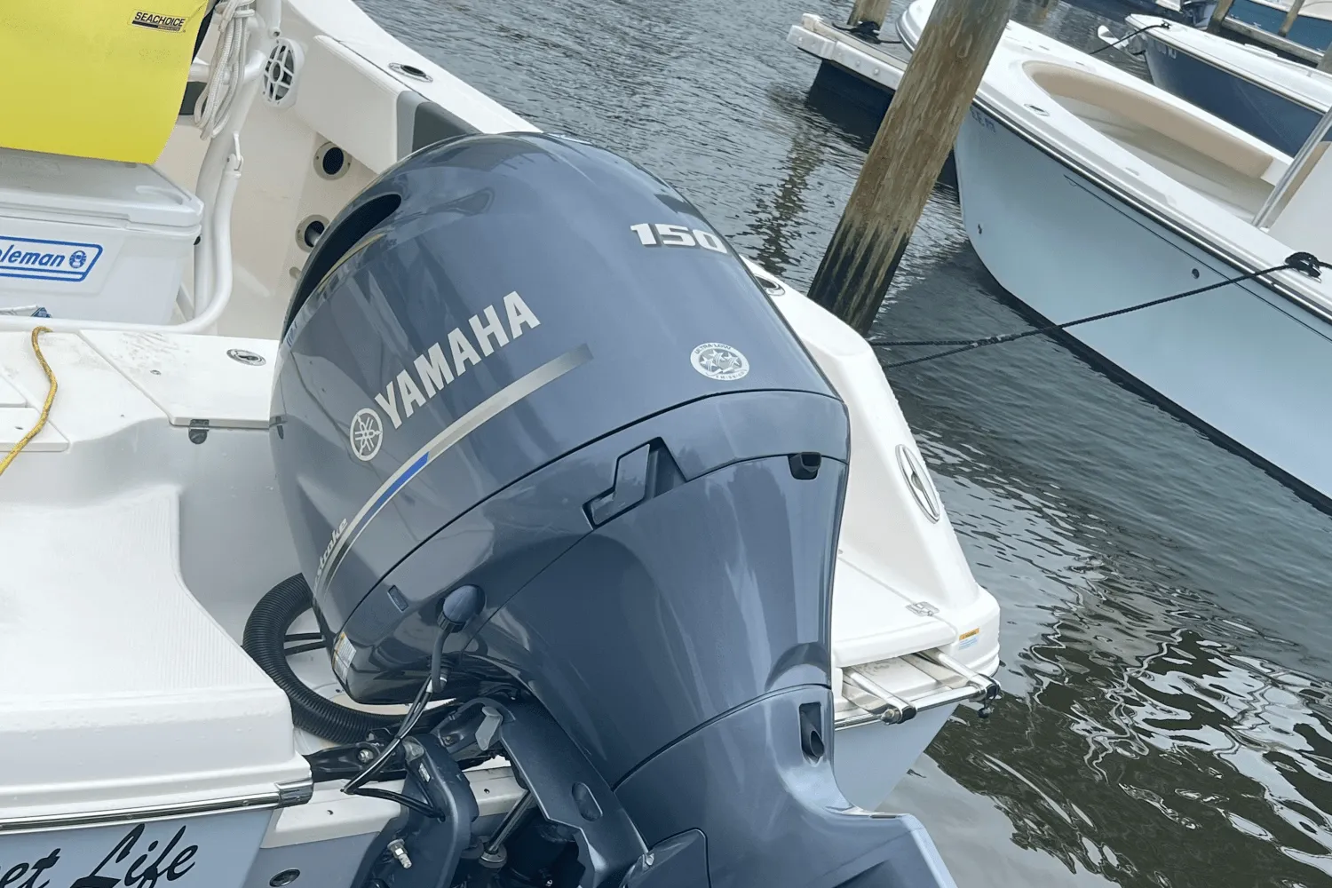 2023 Robalo R 200 Image Thumbnail #4