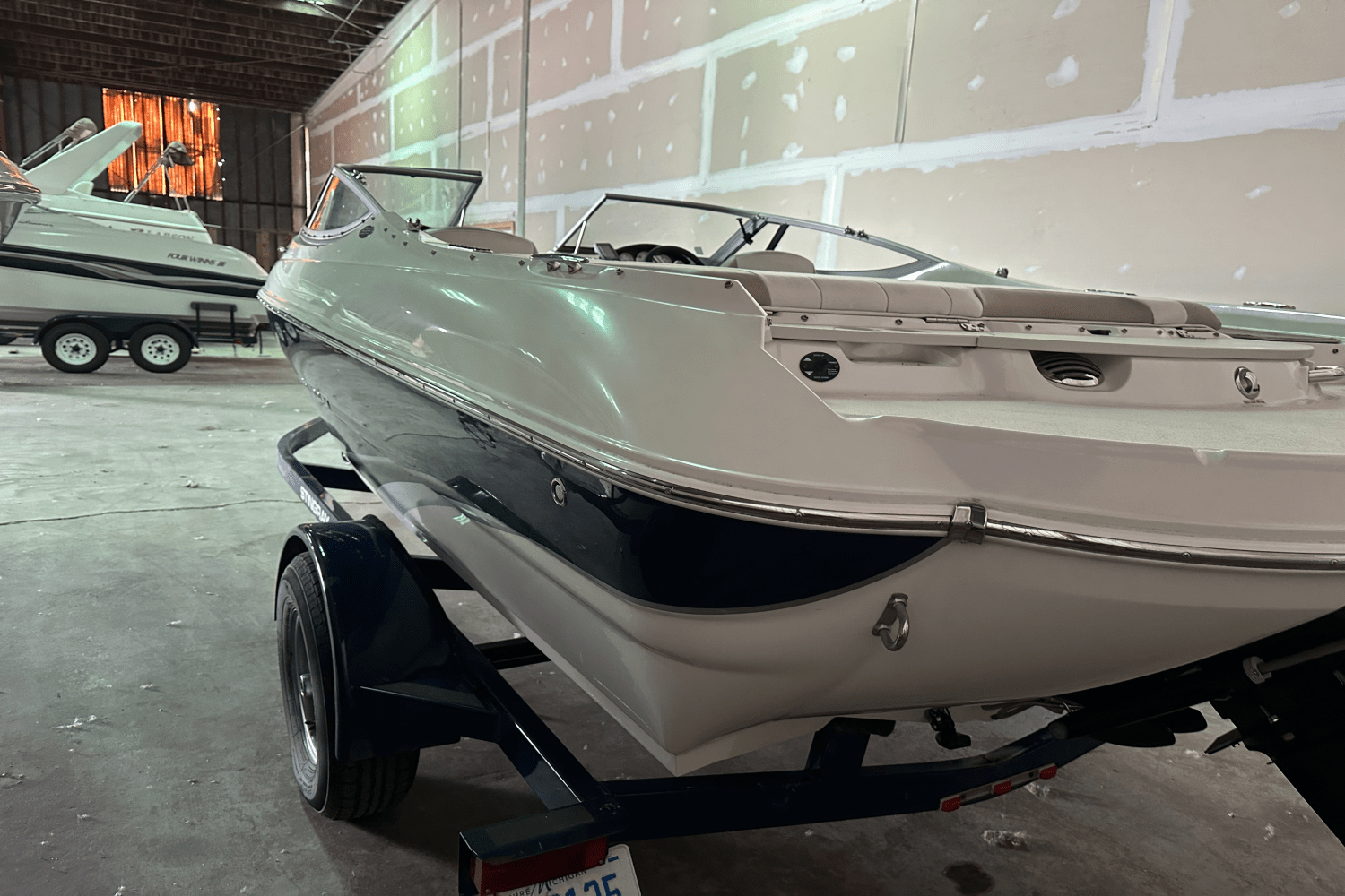 2014 Stingray 198LX Image Thumbnail #6