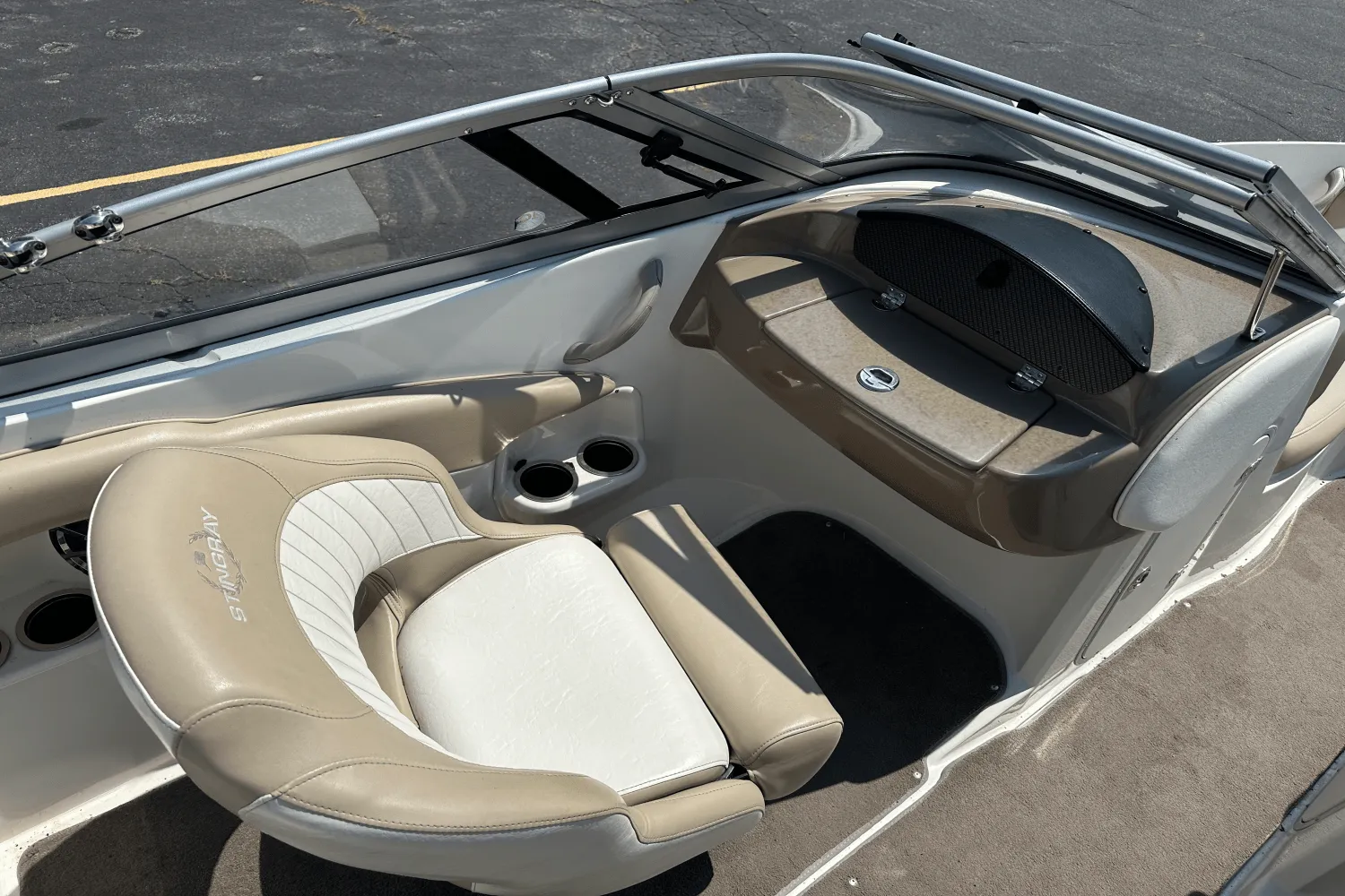 2014 Stingray 198LX Image Thumbnail #16
