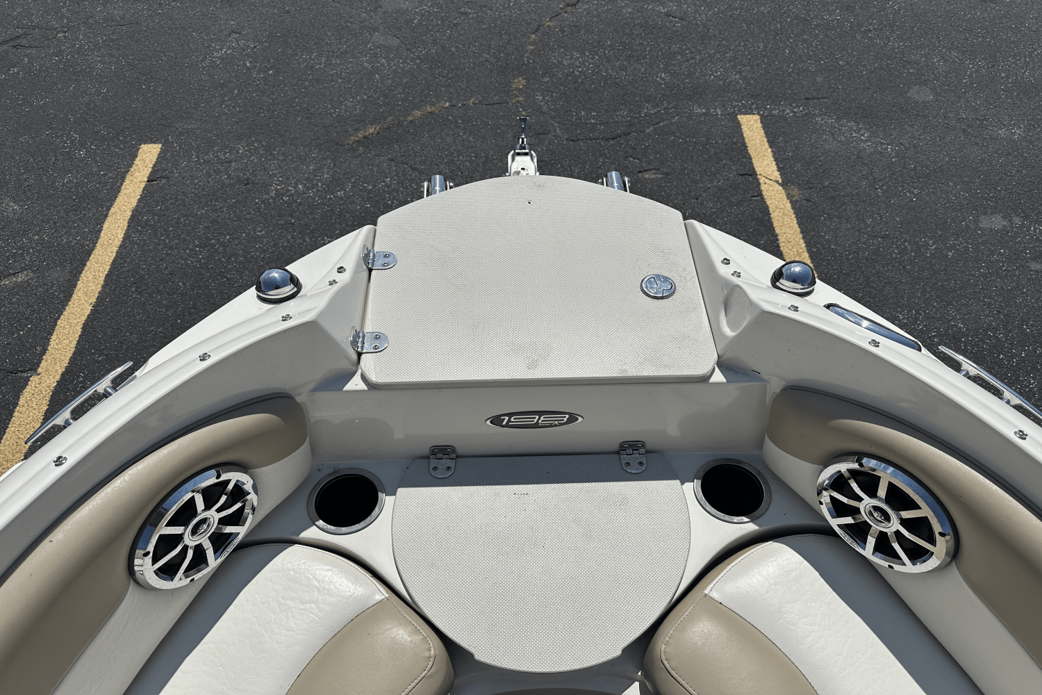 2014 Stingray 198LX Image Thumbnail #8