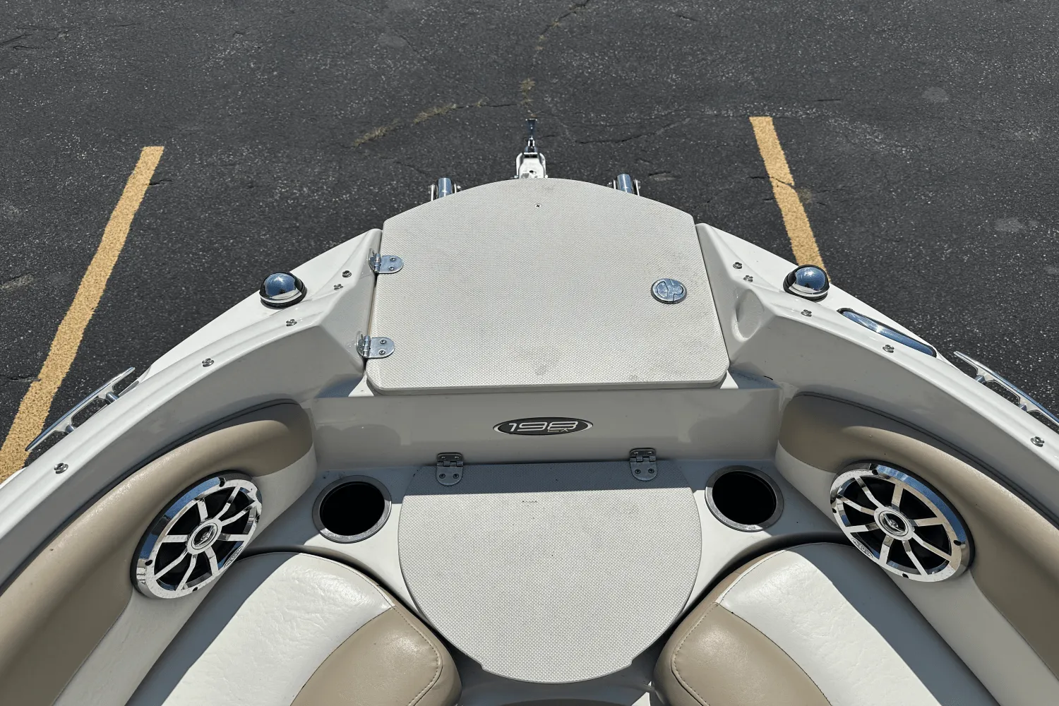 2014 Stingray 198LX Image Thumbnail #8