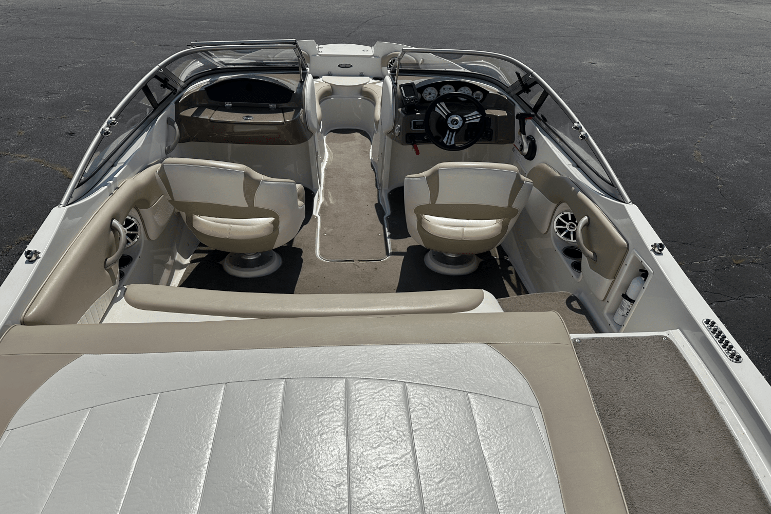 2014 Stingray 198LX Image Thumbnail #25