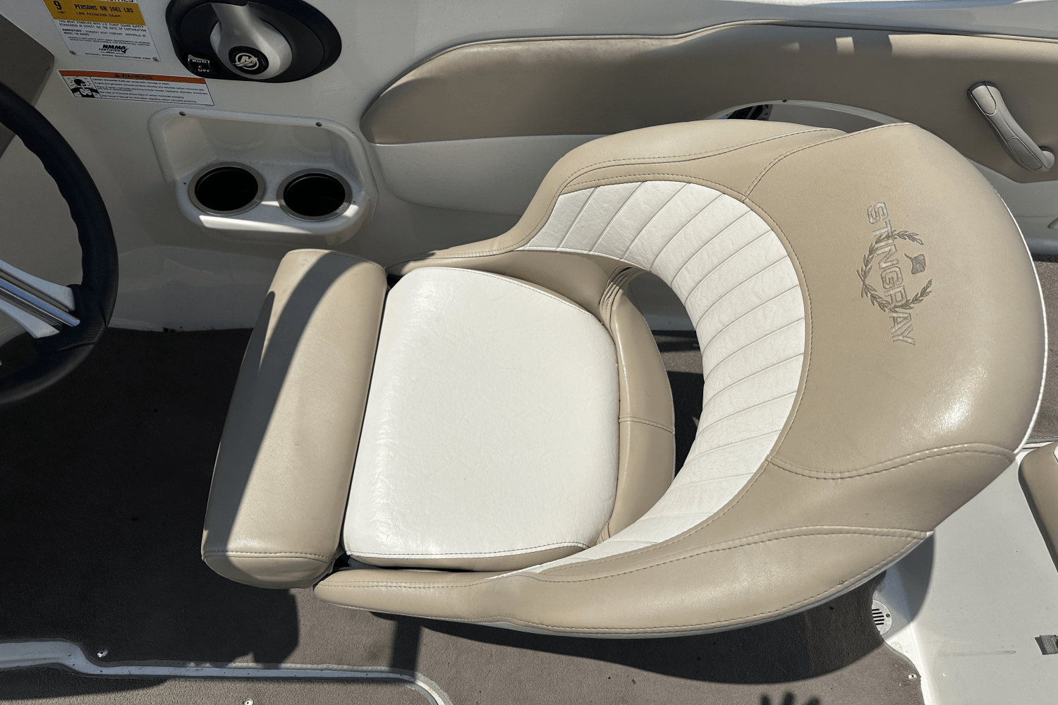 2014 Stingray 198LX Image Thumbnail #15
