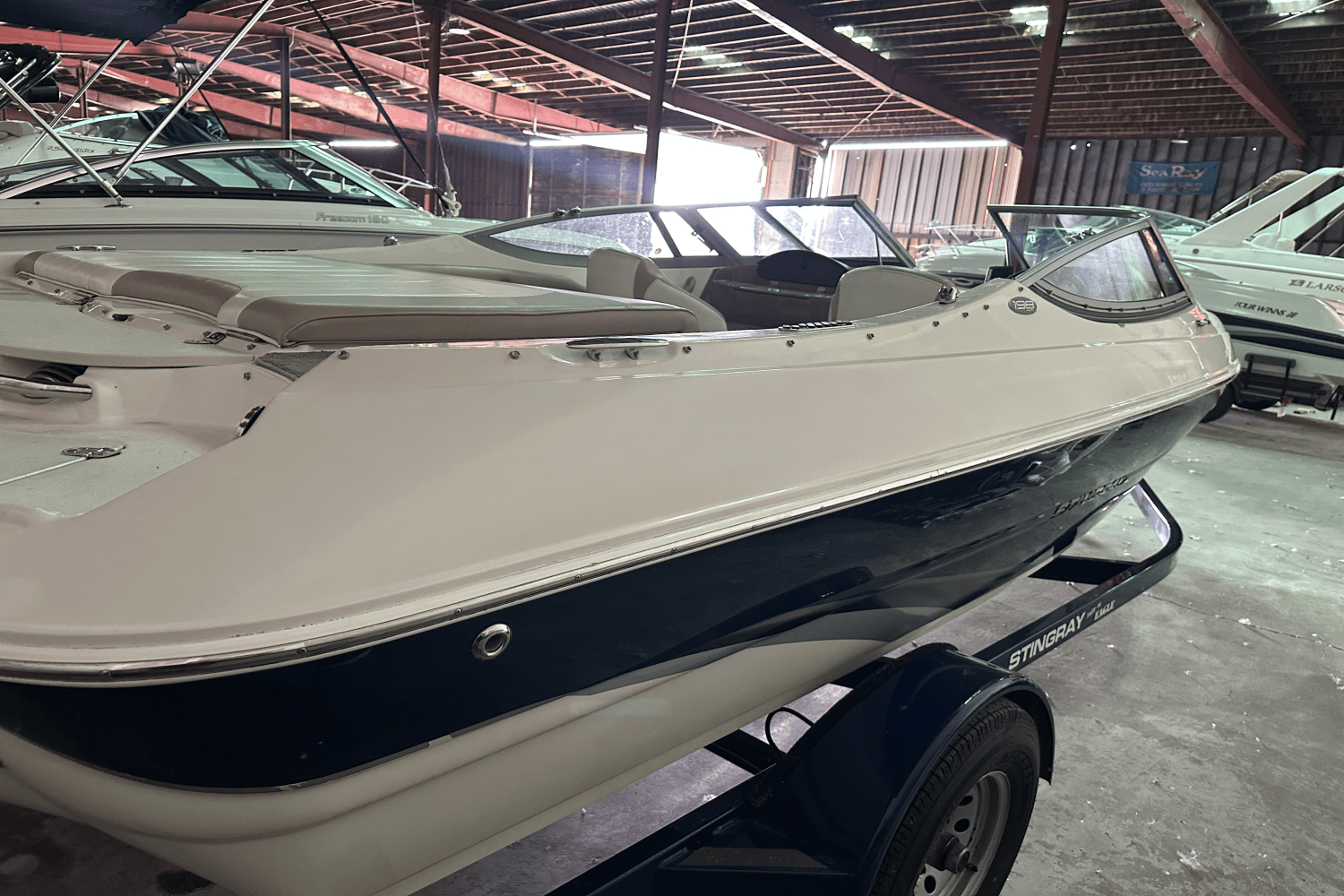 2014 Stingray 198LX Image Thumbnail #5