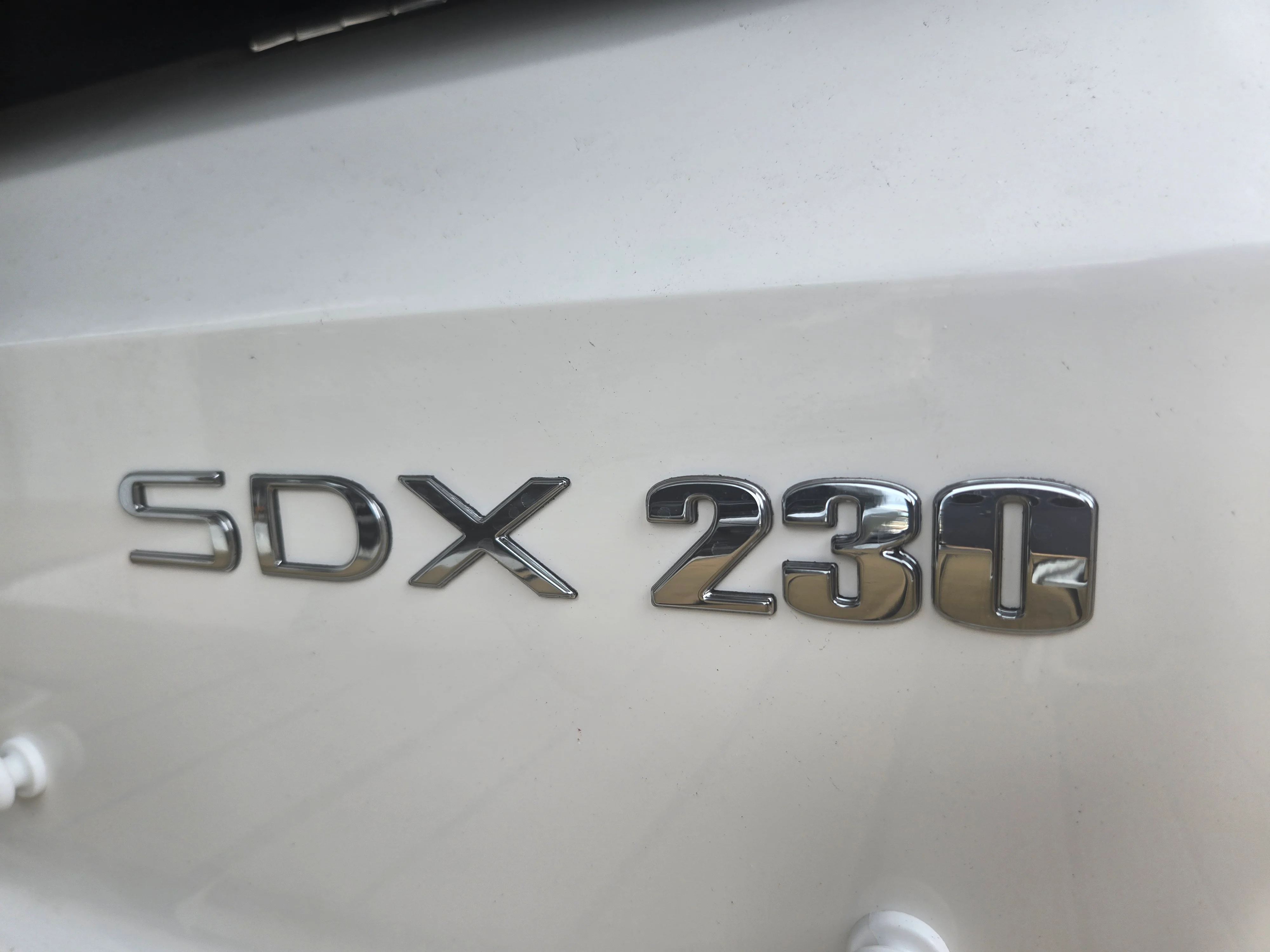 2026 Sea Ray SDX 230 Outboard Image Thumbnail #13