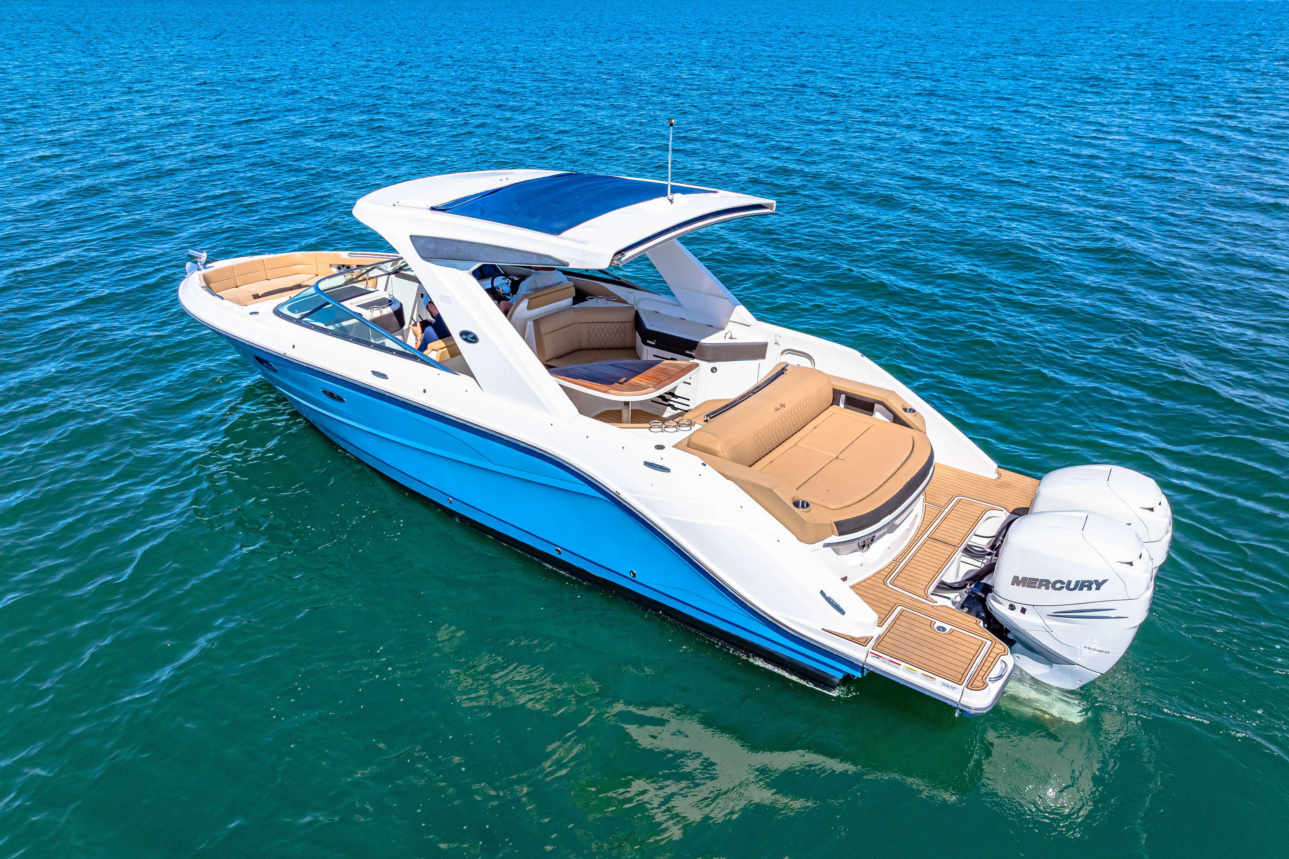 2020 Sea Ray SLX 310 OB Image Thumbnail #9