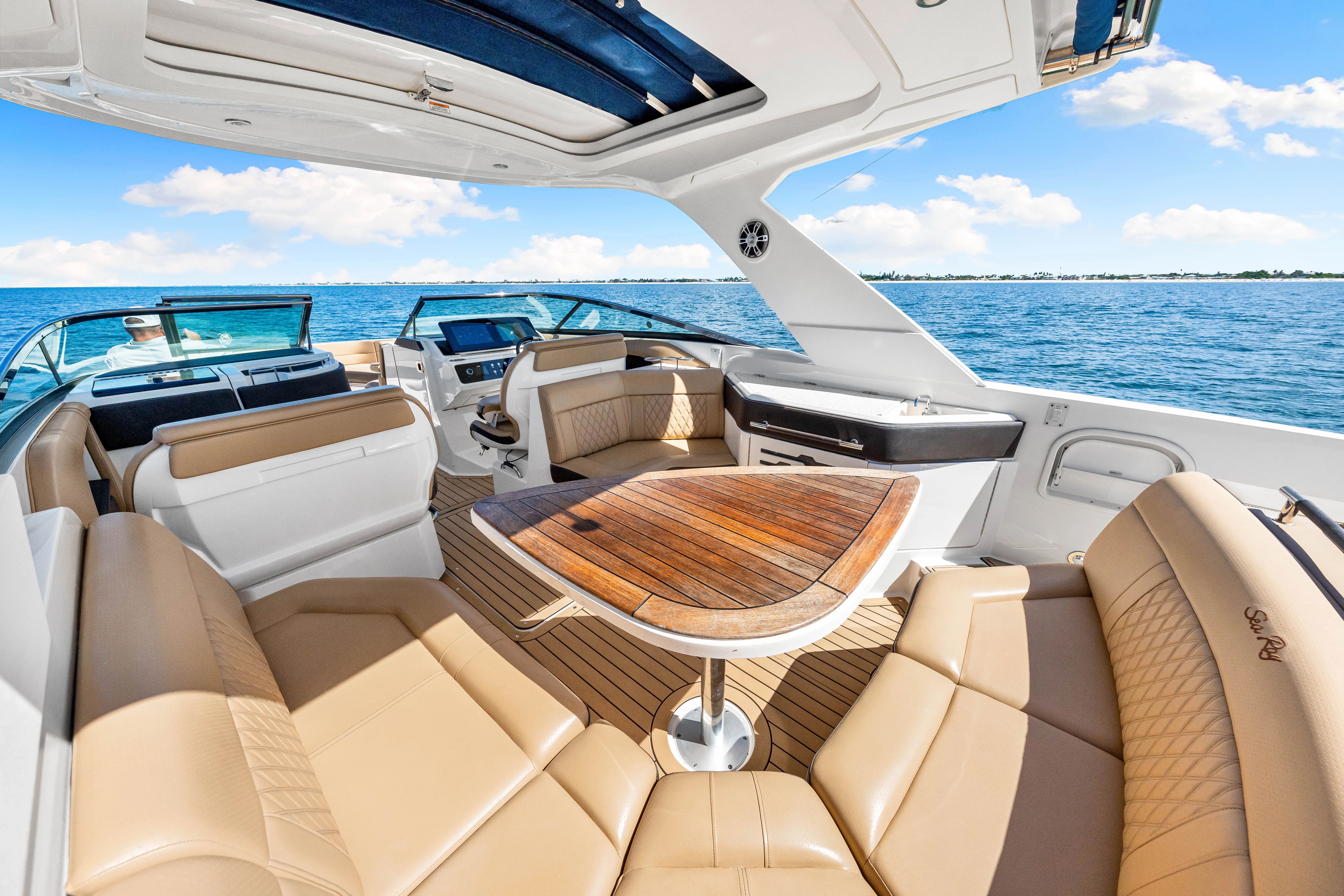 2020 Sea Ray SLX 310 OB Image Thumbnail #23