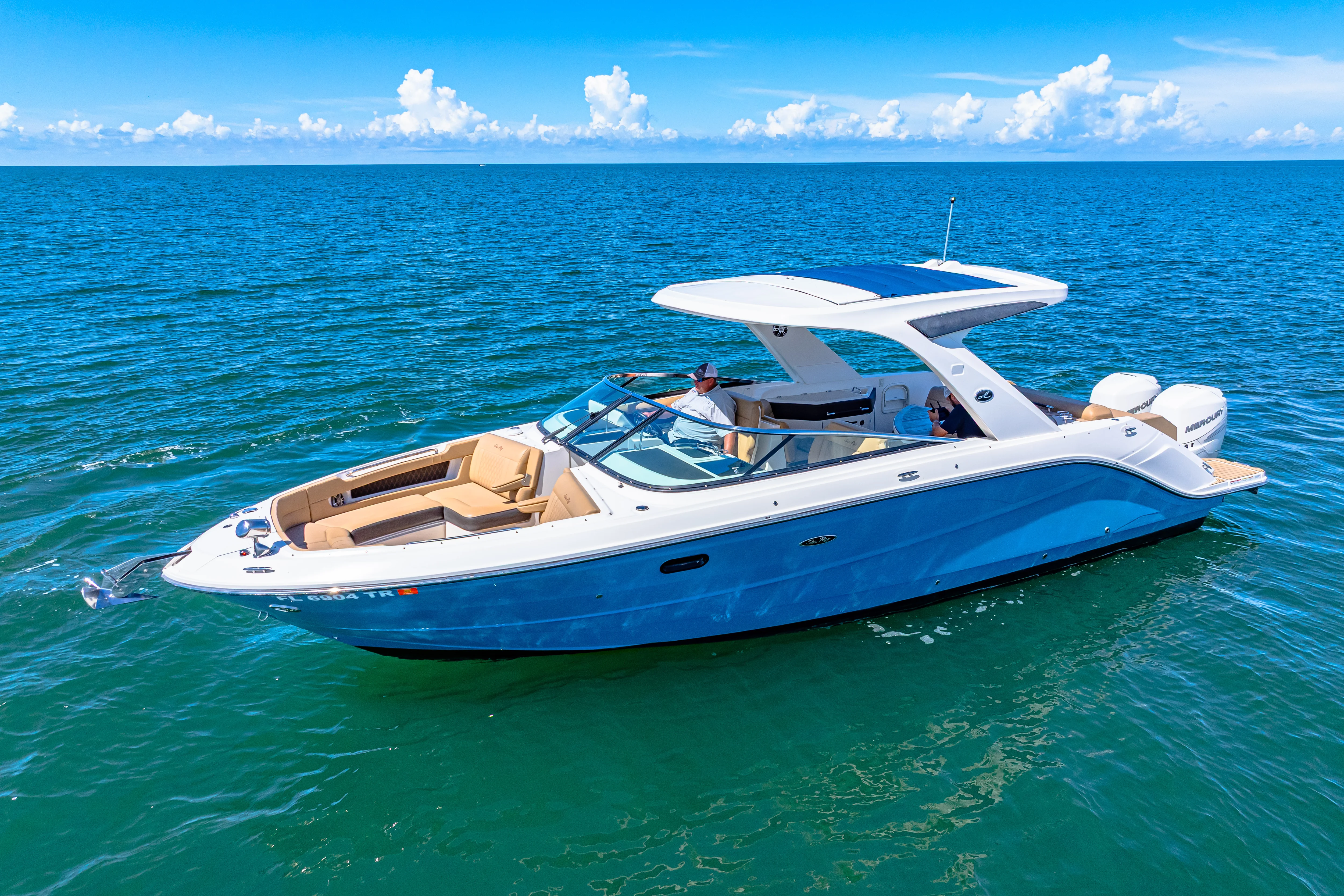 2020 Sea Ray SLX 310 OB Image Thumbnail #2