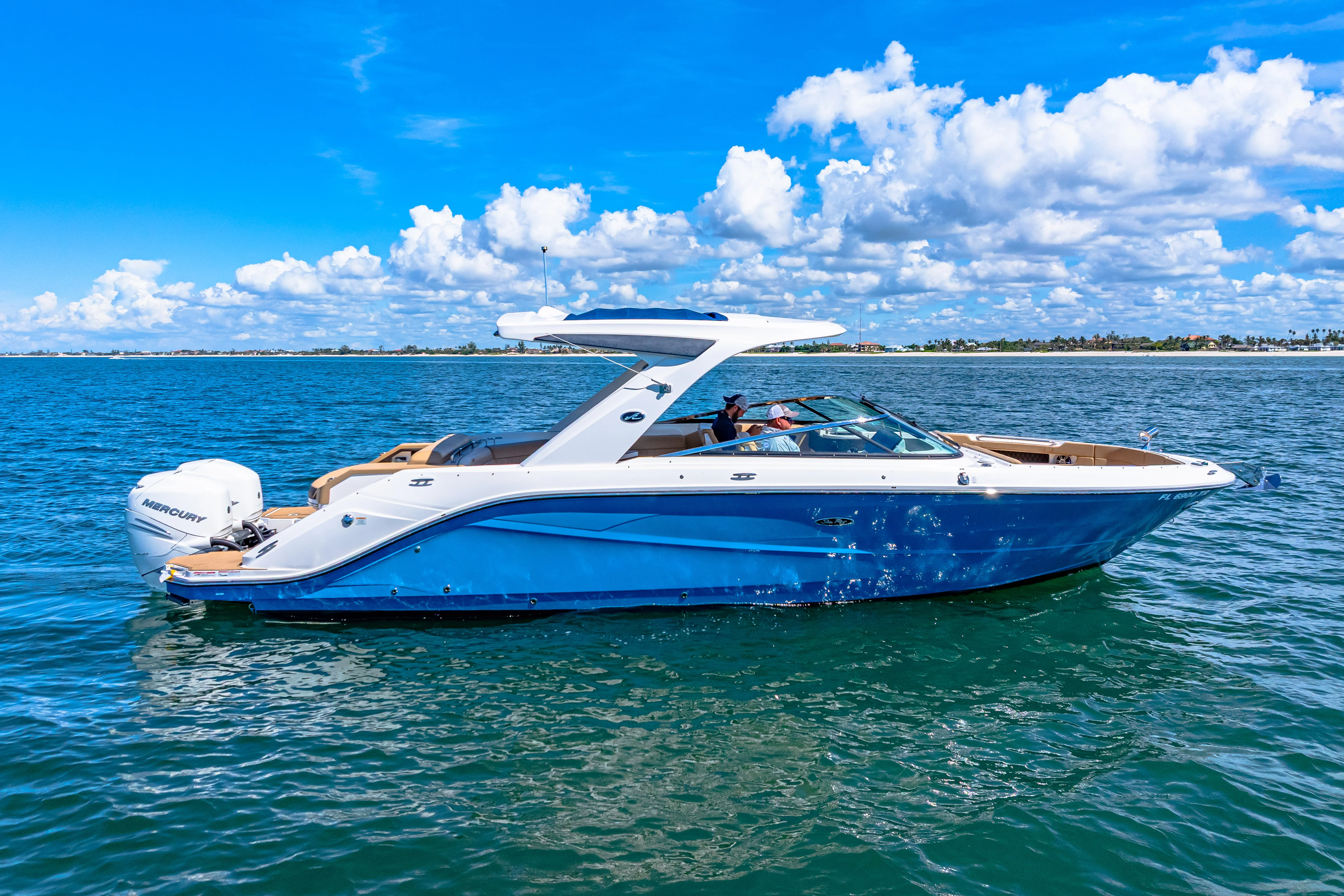 2020 Sea Ray SLX 310 OB Image Thumbnail #6