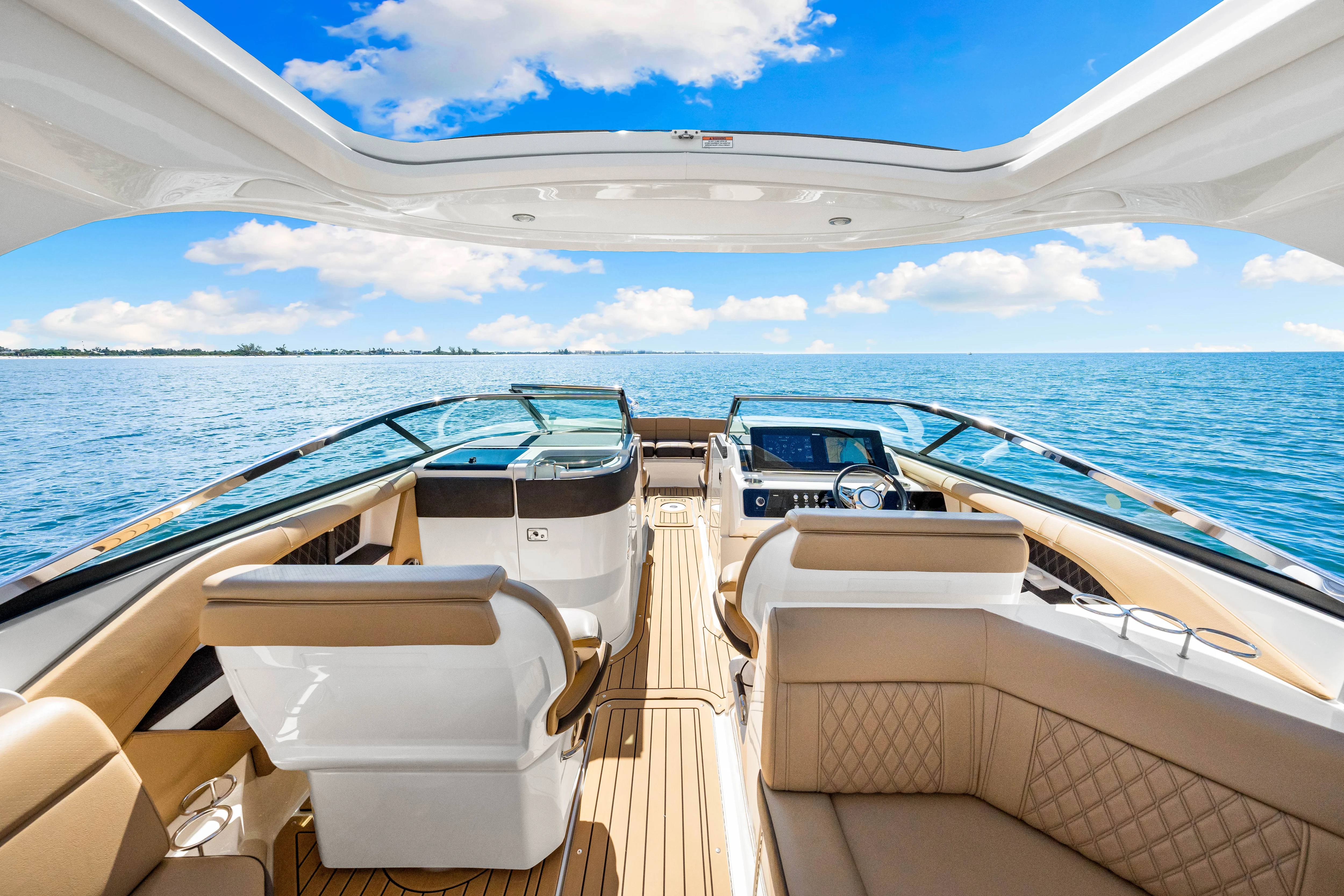 2020 Sea Ray SLX 310 OB Image Thumbnail #25